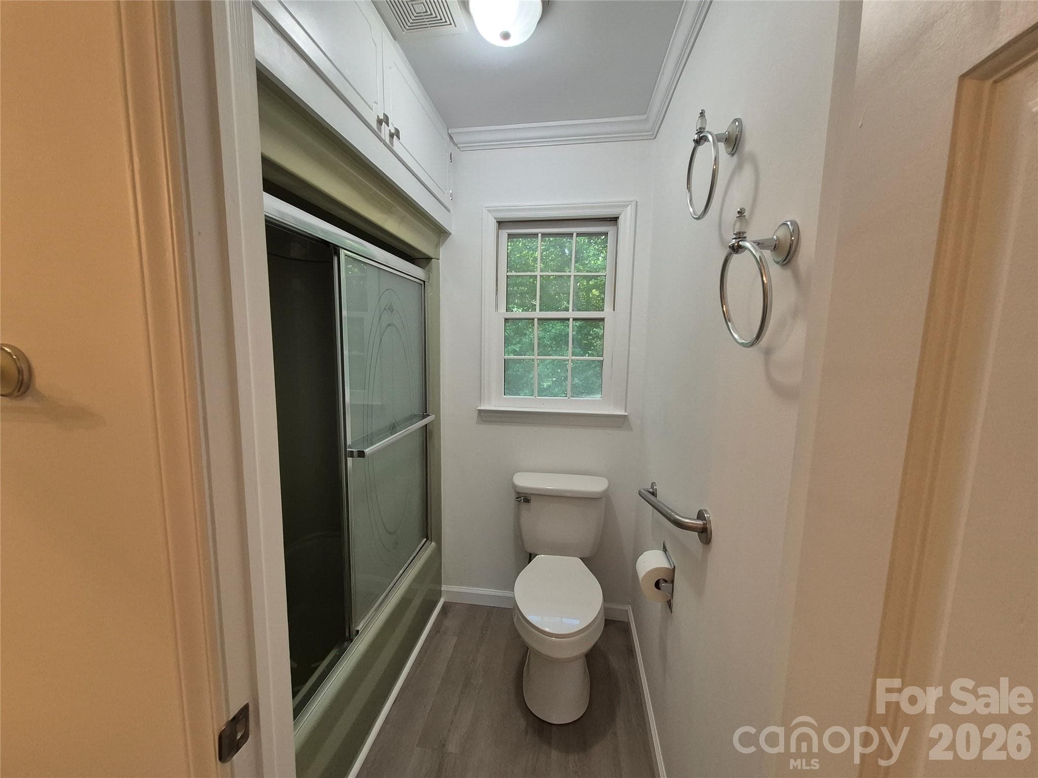 Full Bath - Hallway - 390 Low Water Bridge Road, Troy