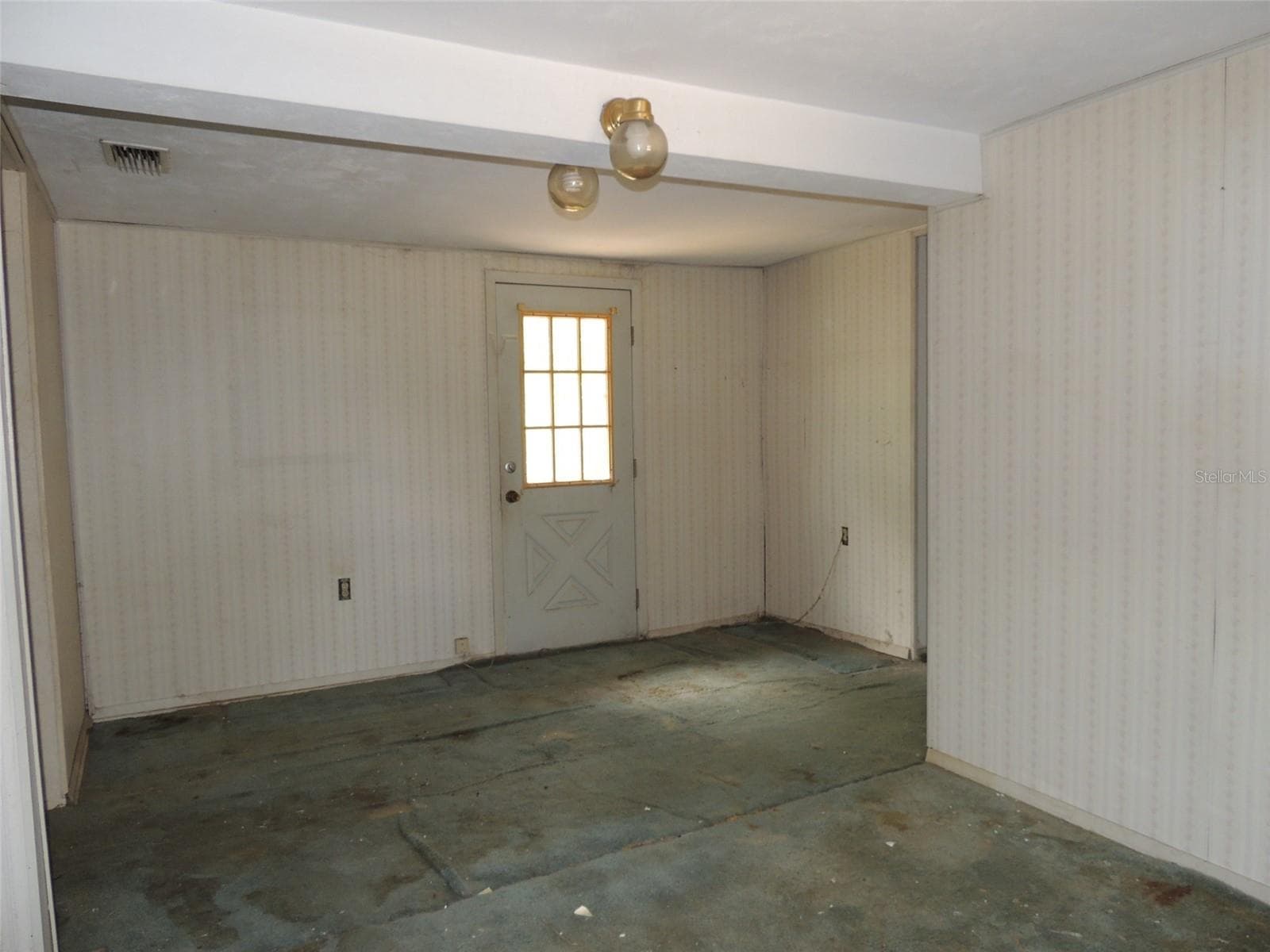 Dining Area - 11351 SE 32ND PL, MORRISTON