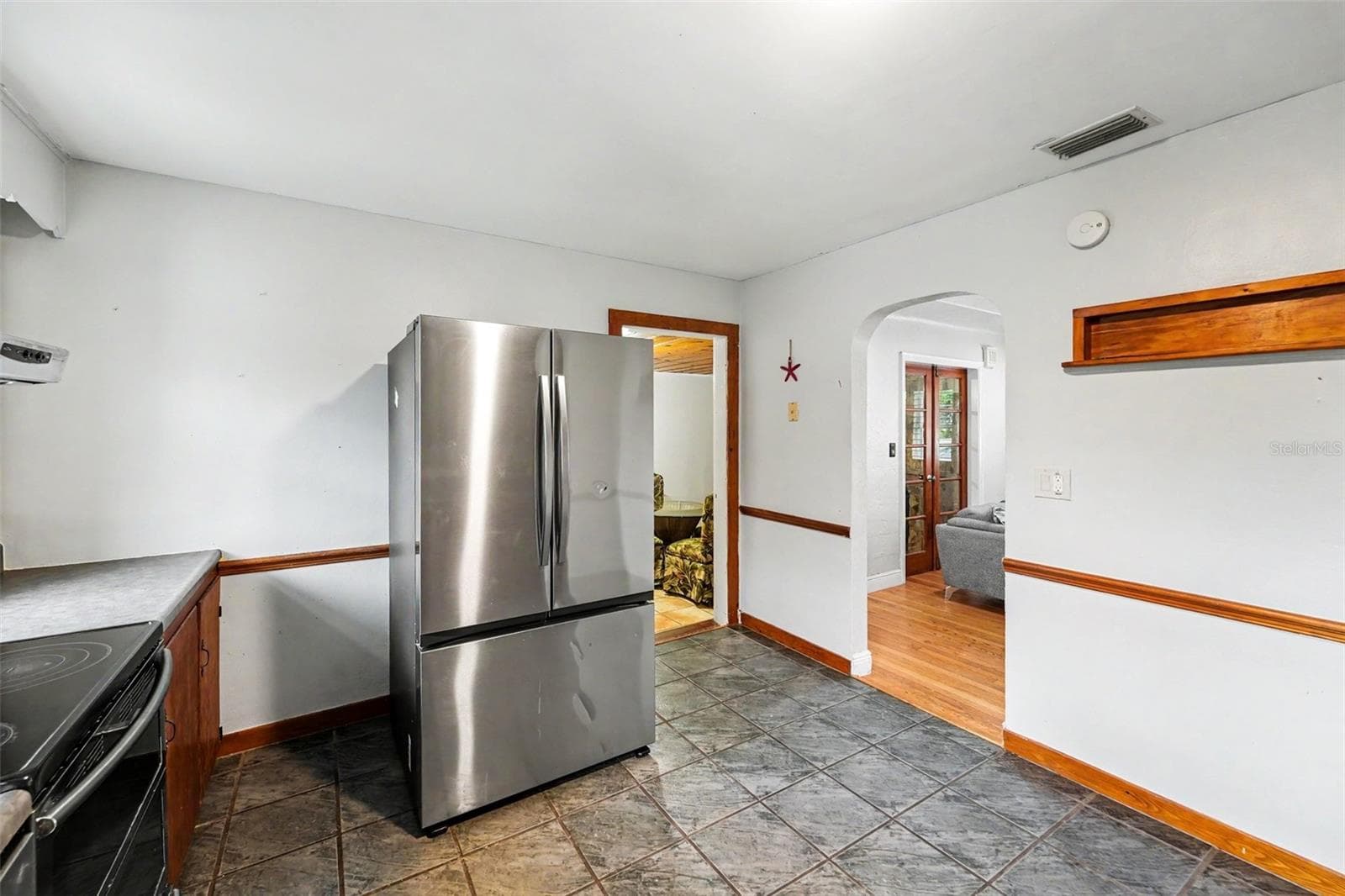 Single Family Residence at 6242 5TH AVE N, ST PETERSBURG, photo 13 of 30
