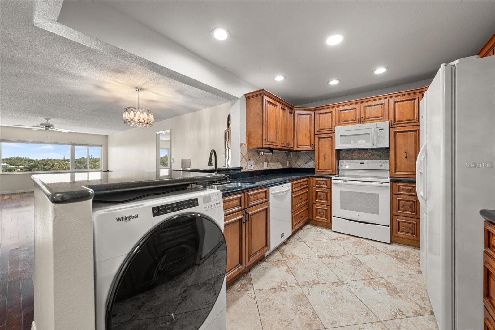 Condominium at 100 BLUFF VIEW DR #506C, BELLEAIR BLUFFS, photo 8 of 40