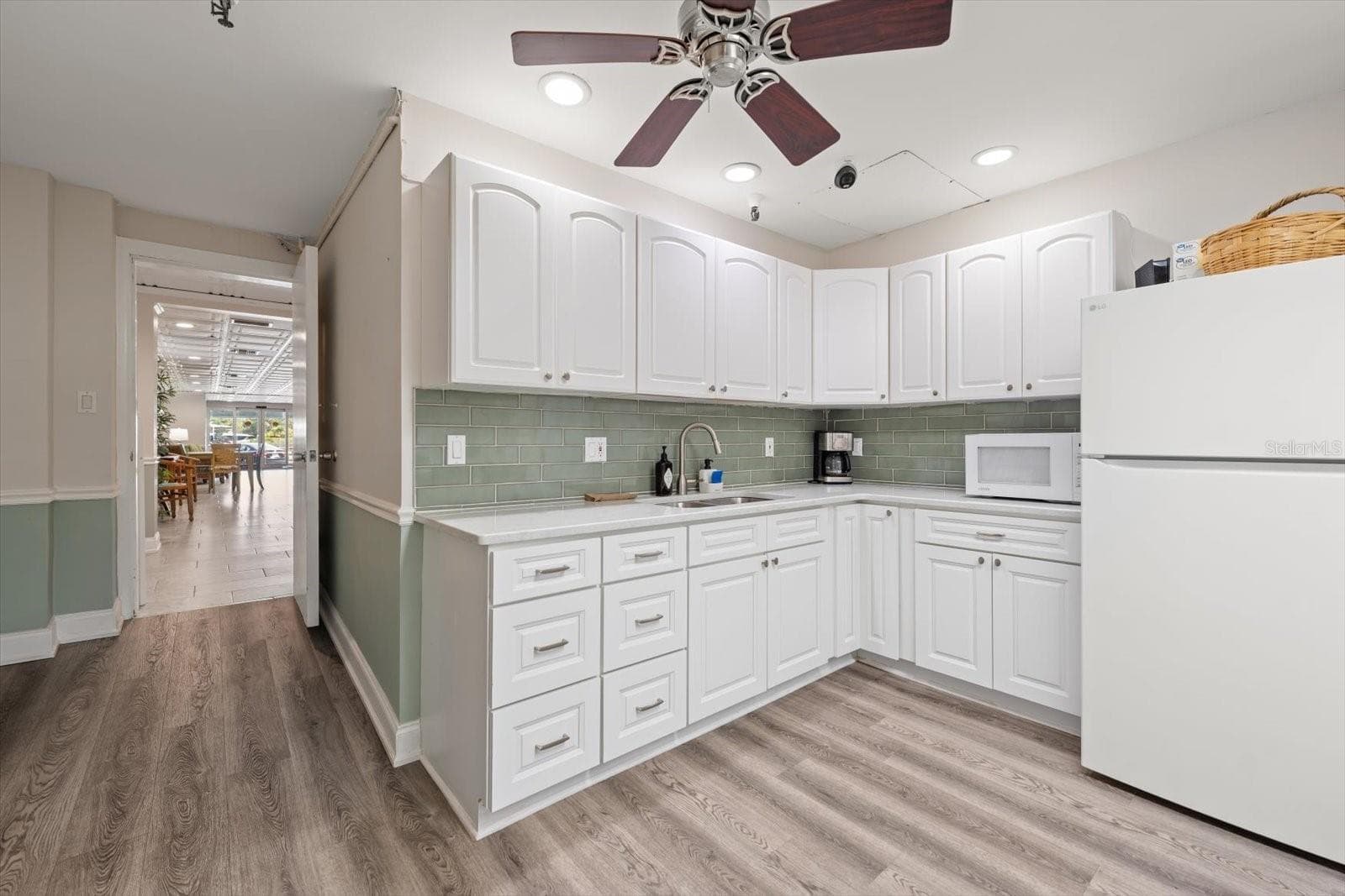 Condominium at 100 BLUFF VIEW DR #506C, BELLEAIR BLUFFS, photo 26 of 40
