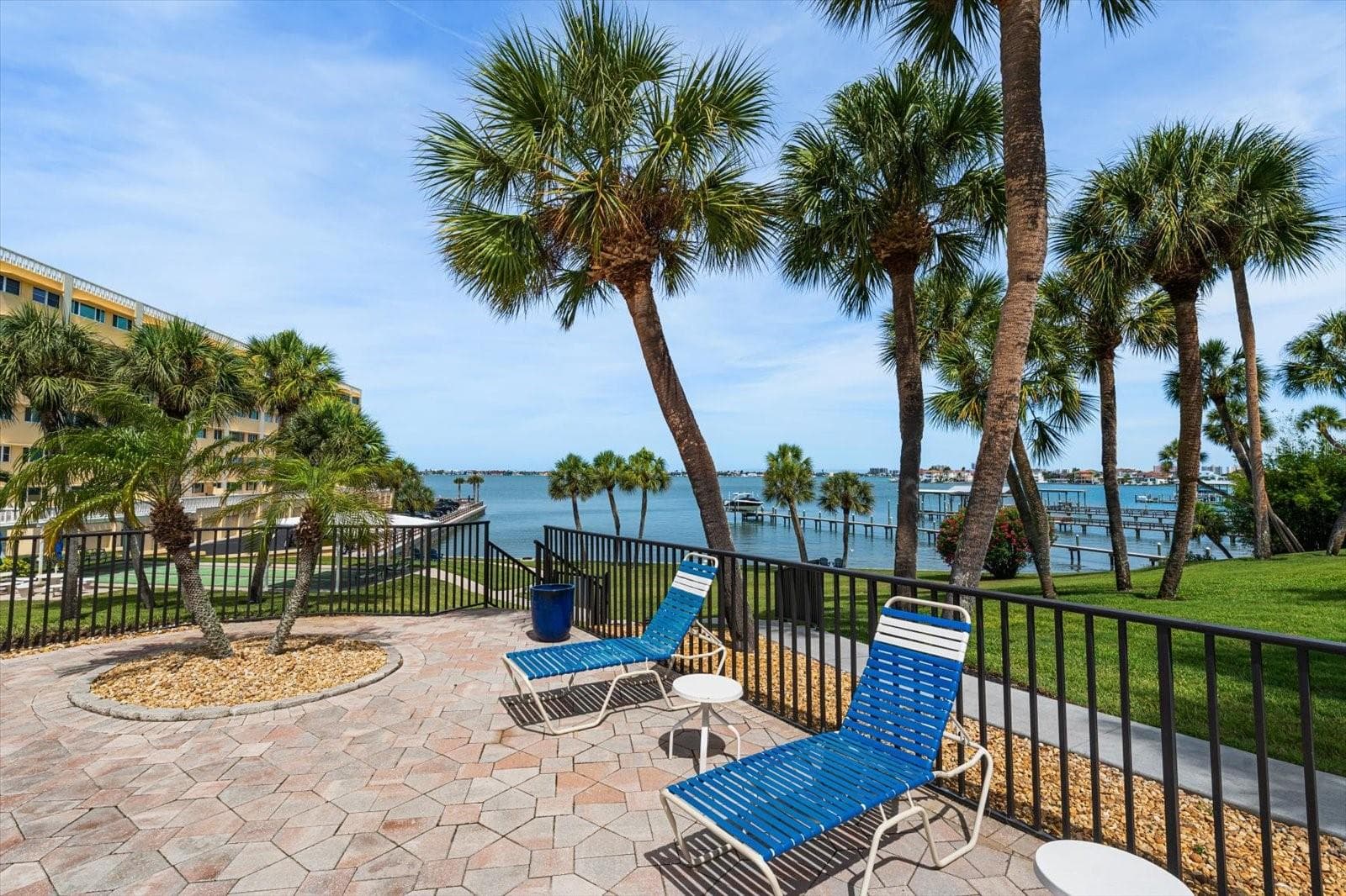 Condominium at 100 BLUFF VIEW DR #506C, BELLEAIR BLUFFS, photo 32 of 40