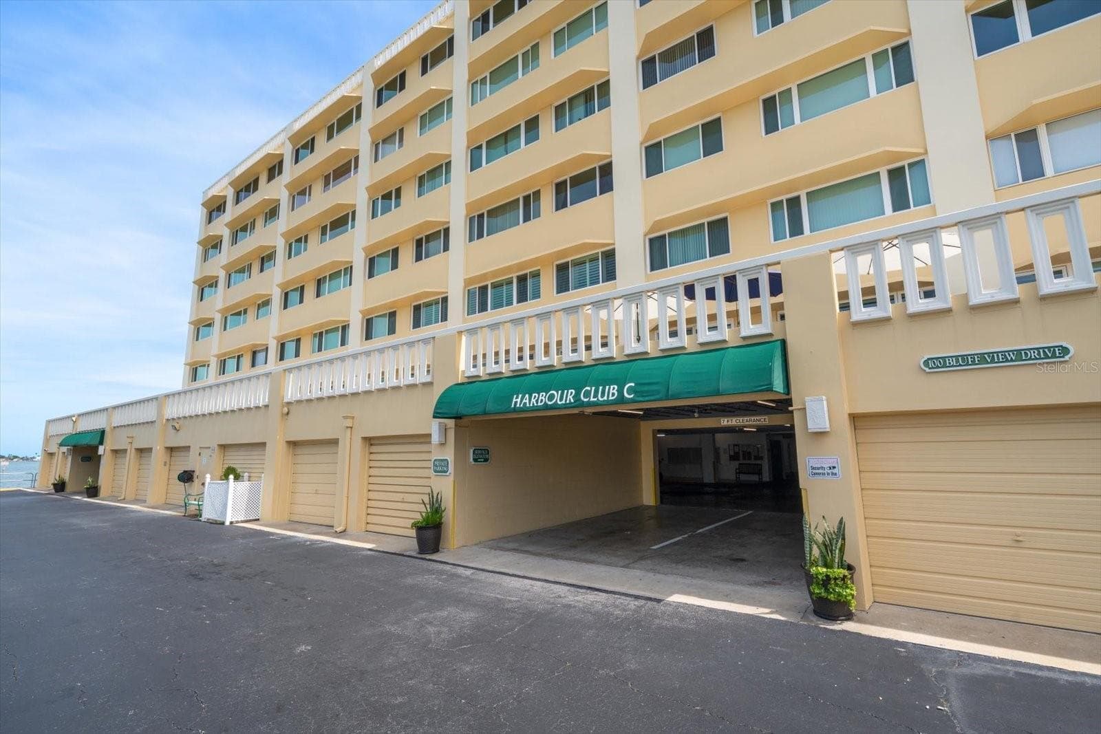 Condominium at 100 BLUFF VIEW DR #506C, BELLEAIR BLUFFS, photo 33 of 40