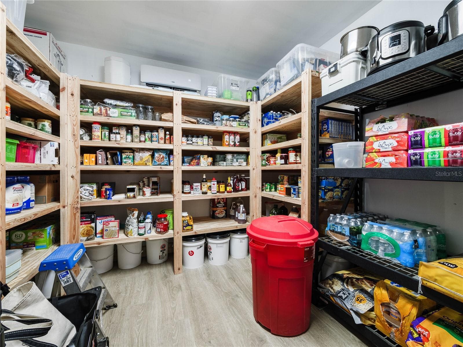 Temp controlled pantry in barn - 13797 NE 199TH ST, WALDO
