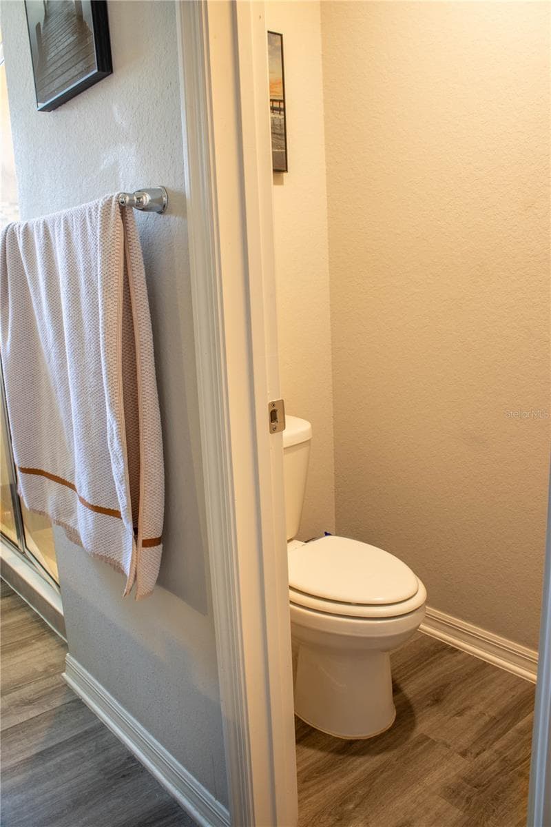 Single Family Residence at 1923 GOLDEN BEAK DR, EAGLE LAKE, photo 46 of 64