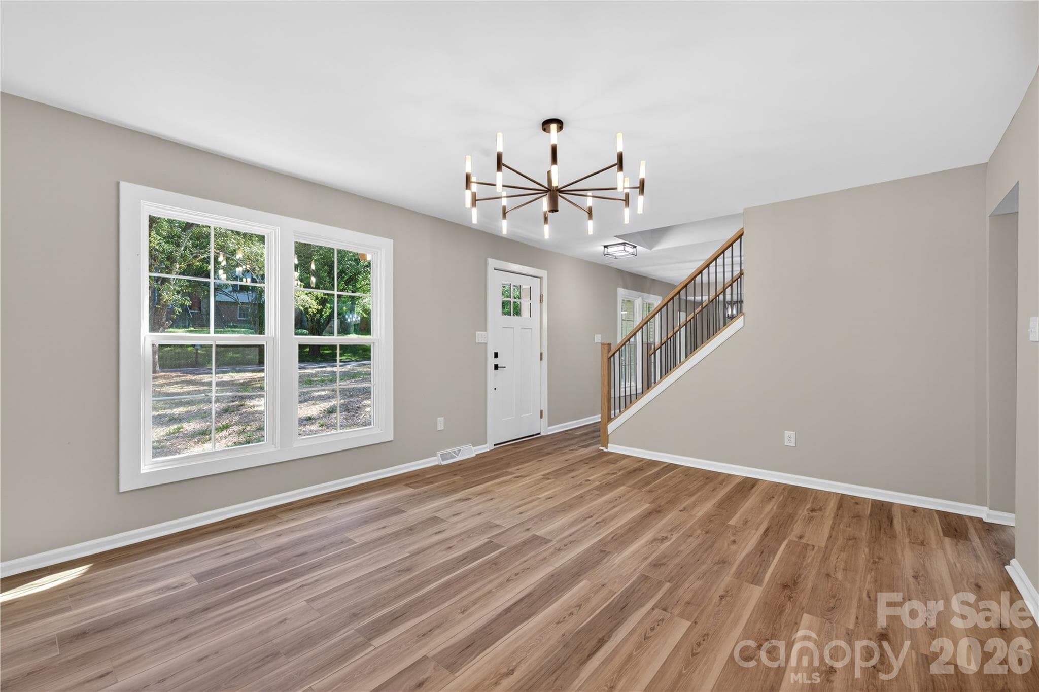 Single Family Residence at 7407 Limerick Drive, Charlotte, photo 6 of 37