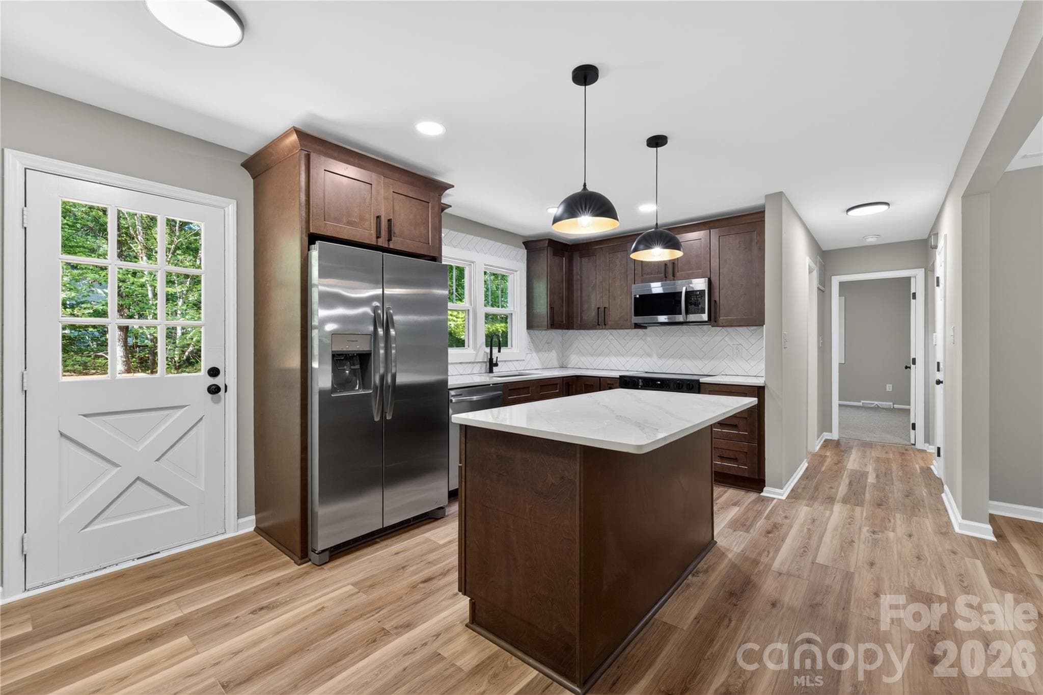 Single Family Residence at 7407 Limerick Drive, Charlotte, photo 13 of 37