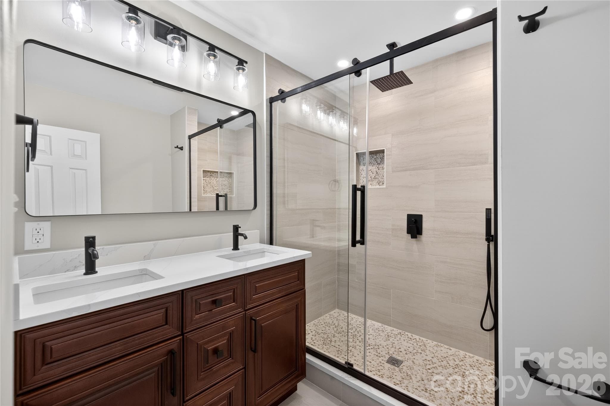 Single Family Residence at 7407 Limerick Drive, Charlotte, photo 25 of 37