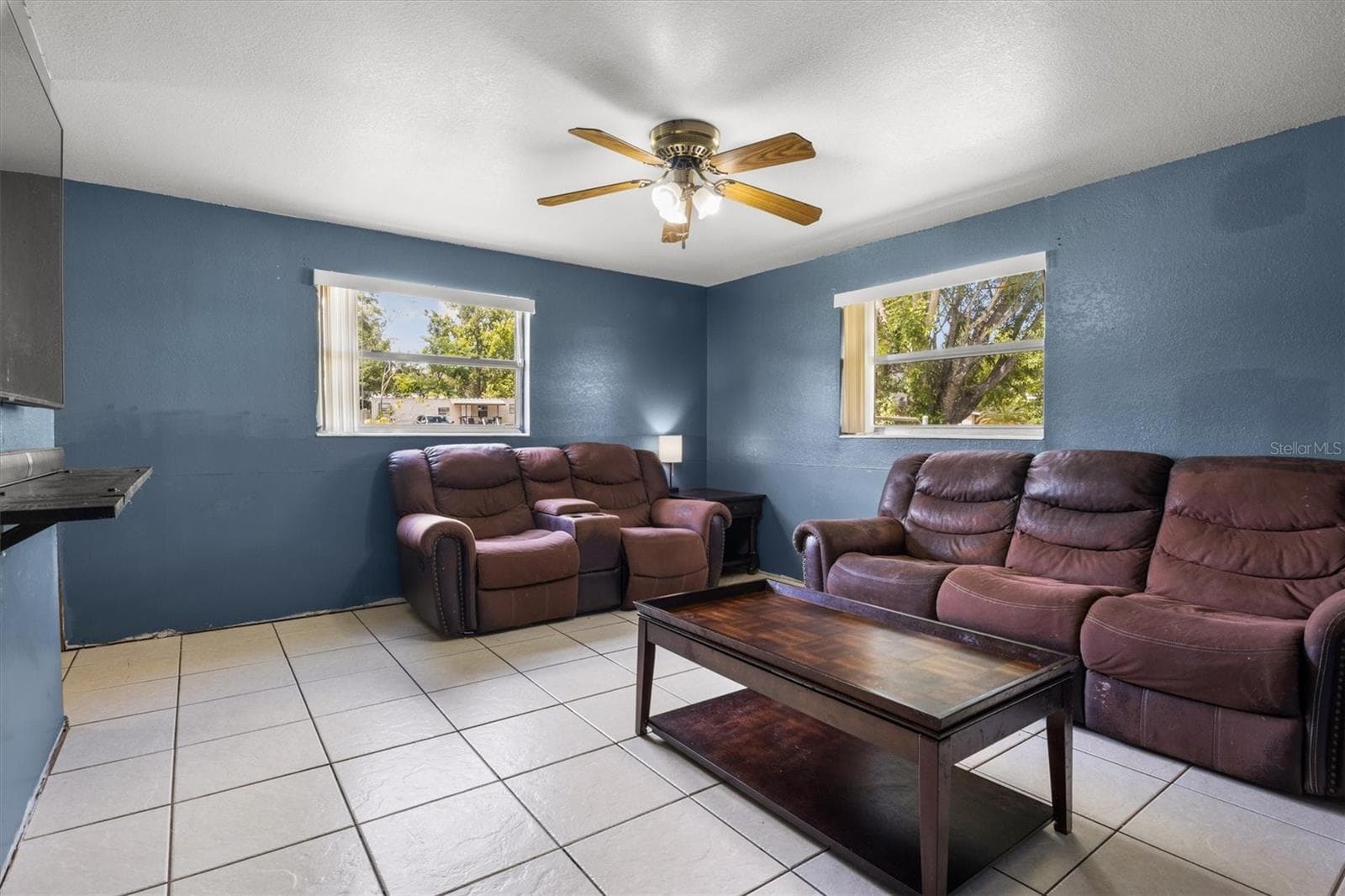 Single Family Residence at 1307 MAYFLOWER DR, LAKELAND, photo 12 of 27