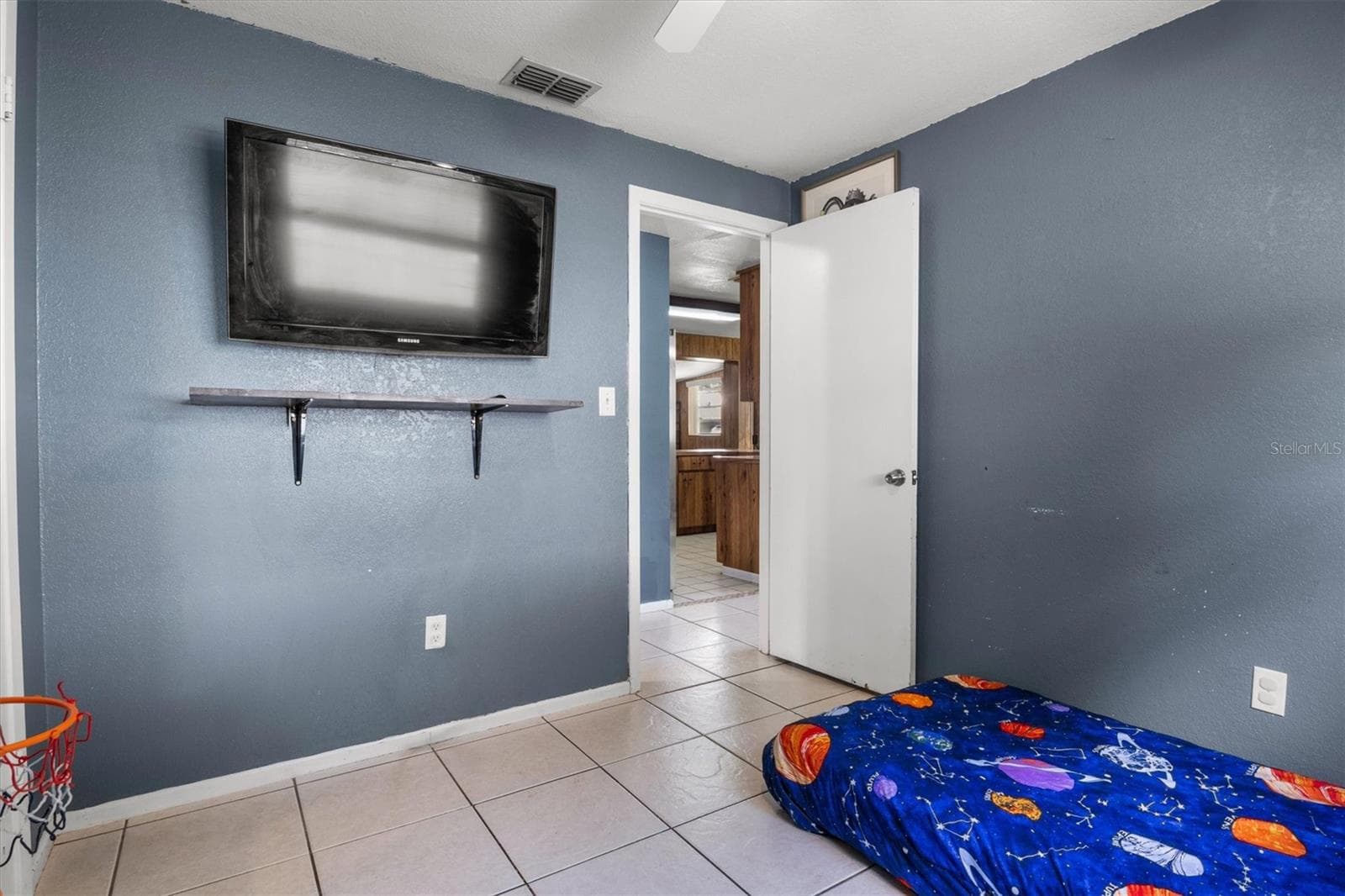 Single Family Residence at 1307 MAYFLOWER DR, LAKELAND, photo 21 of 27