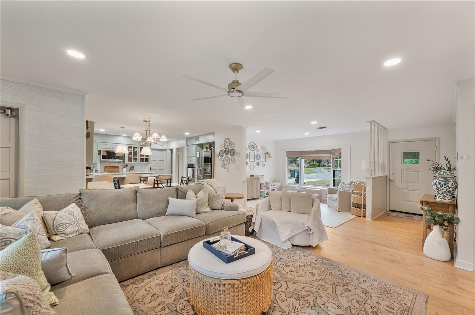 Single Family Residence at 2718 BERKELEY AVE, LAKELAND, photo 10 of 34