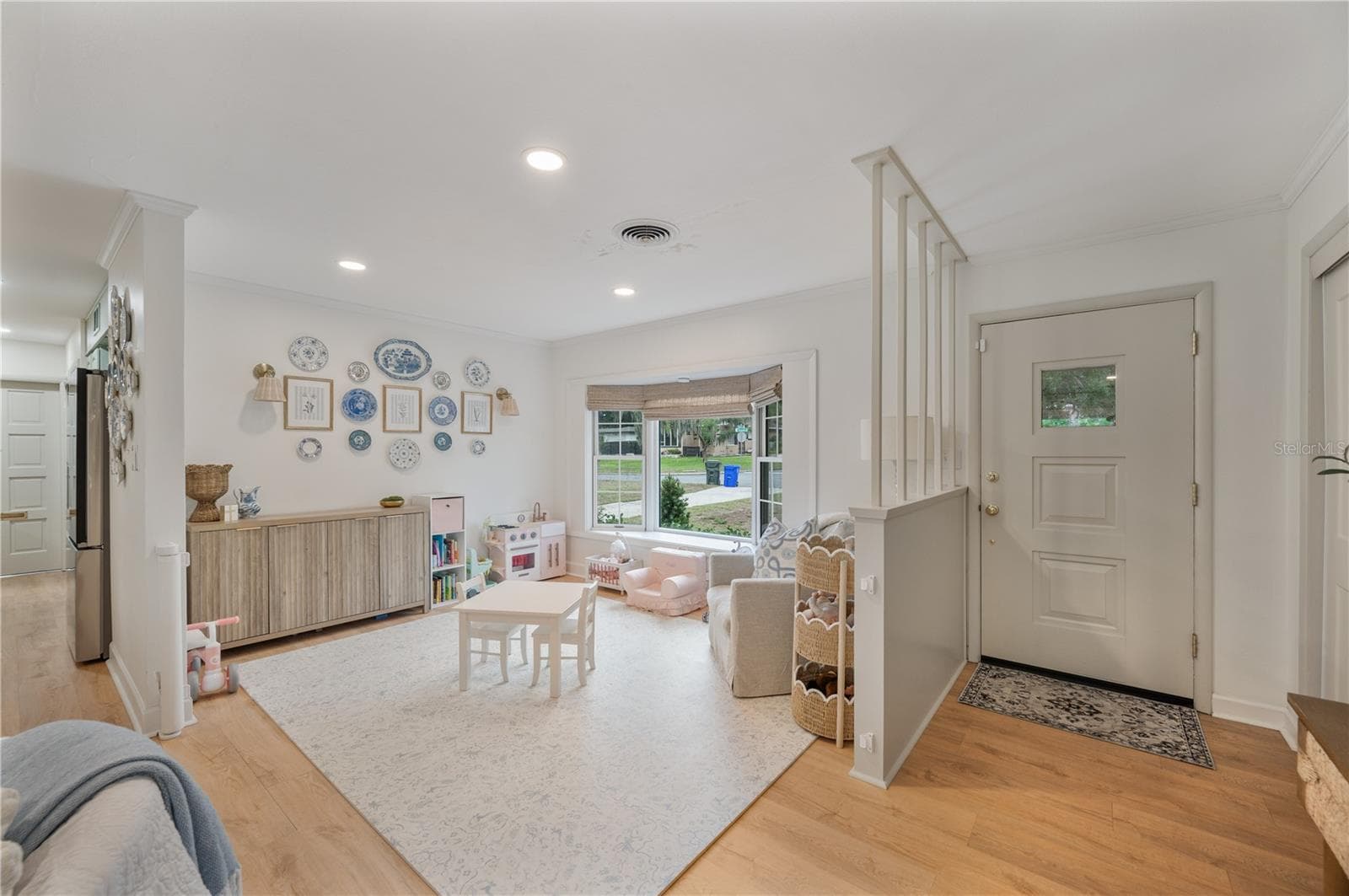 Single Family Residence at 2718 BERKELEY AVE, LAKELAND, photo 11 of 34