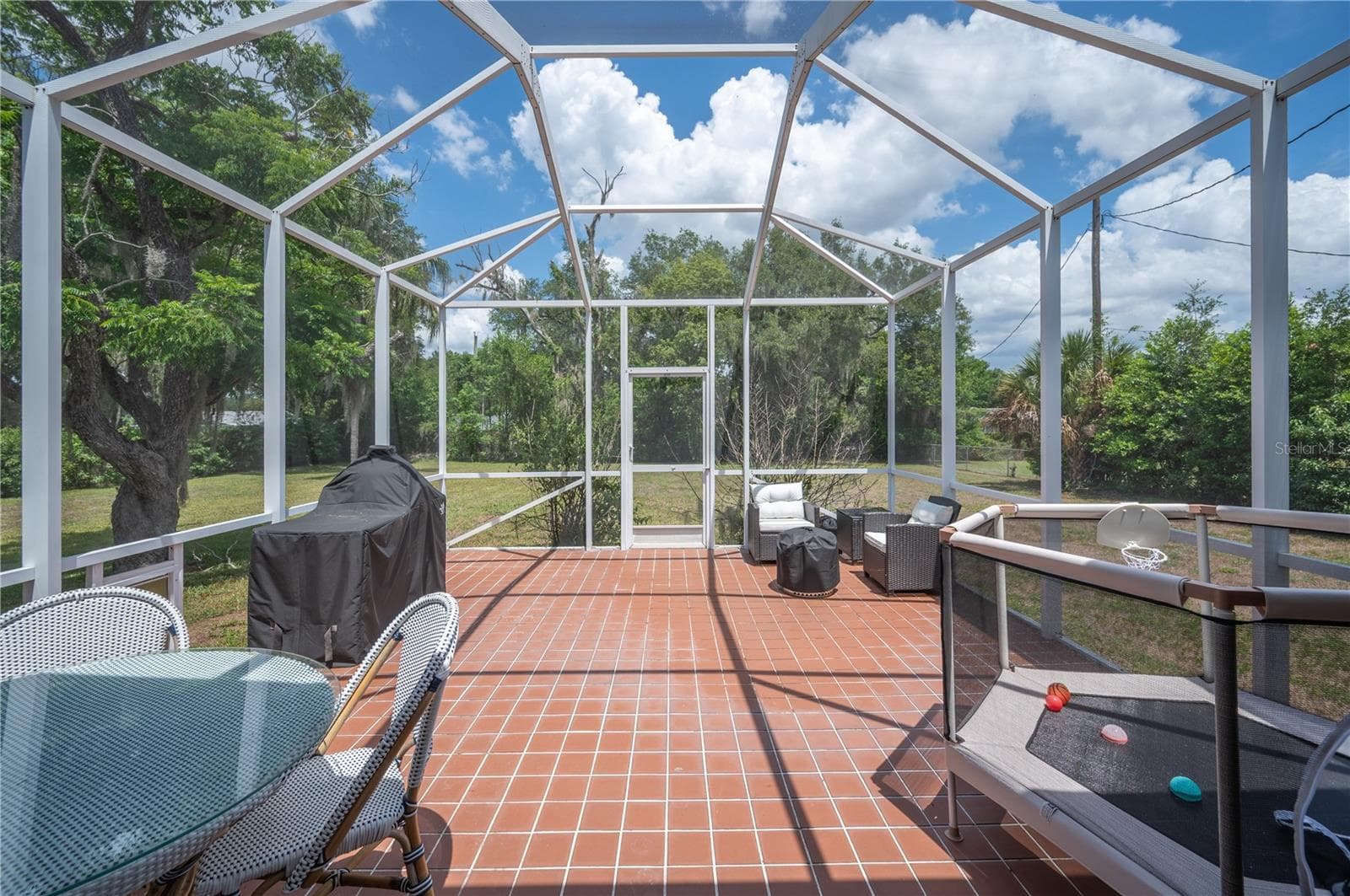 Single Family Residence at 2718 BERKELEY AVE, LAKELAND, photo 27 of 34
