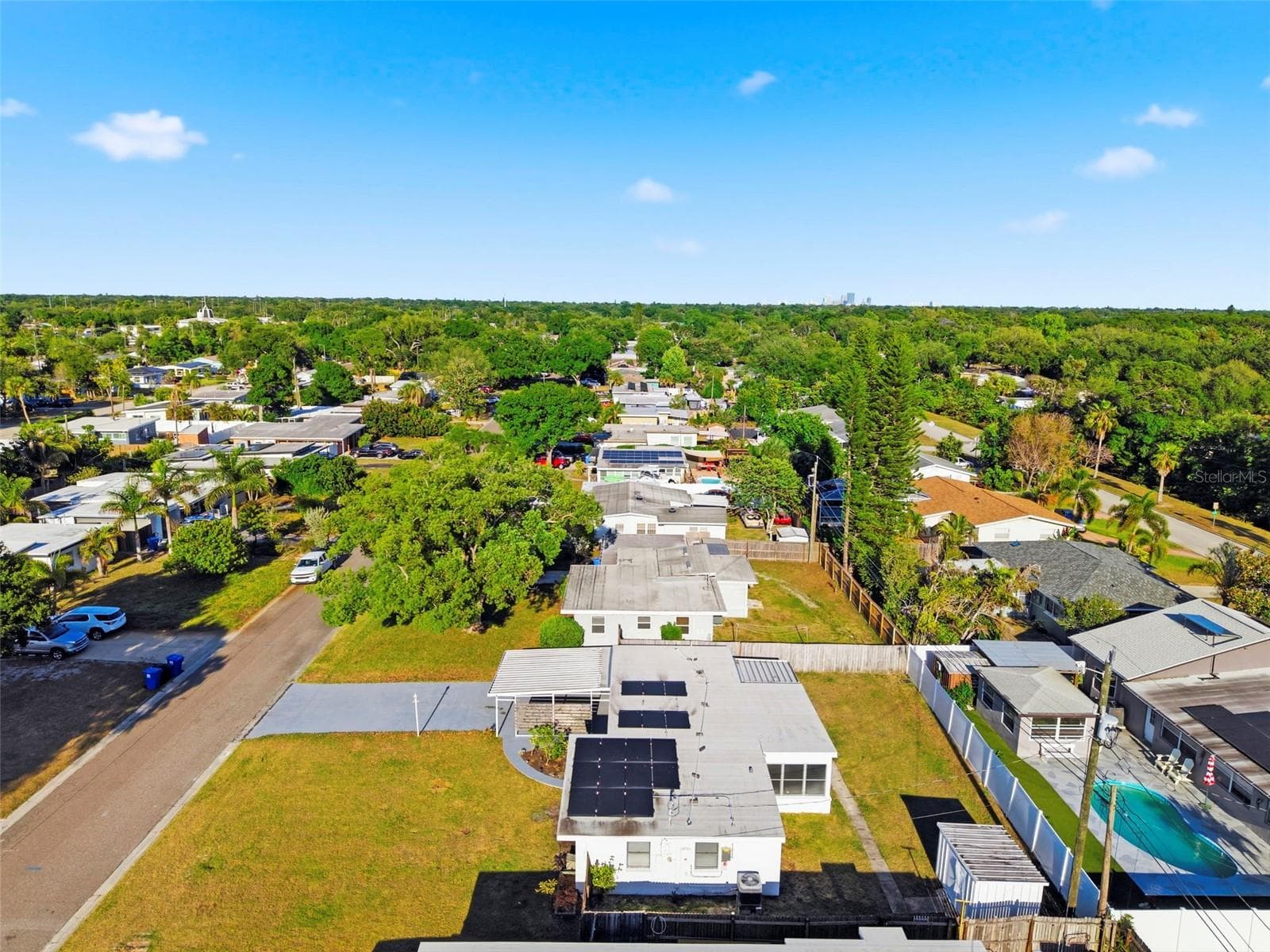 Single Family Residence at 6350 HAMPTON DRIVE N, ST PETERSBURG, photo 53 of 63