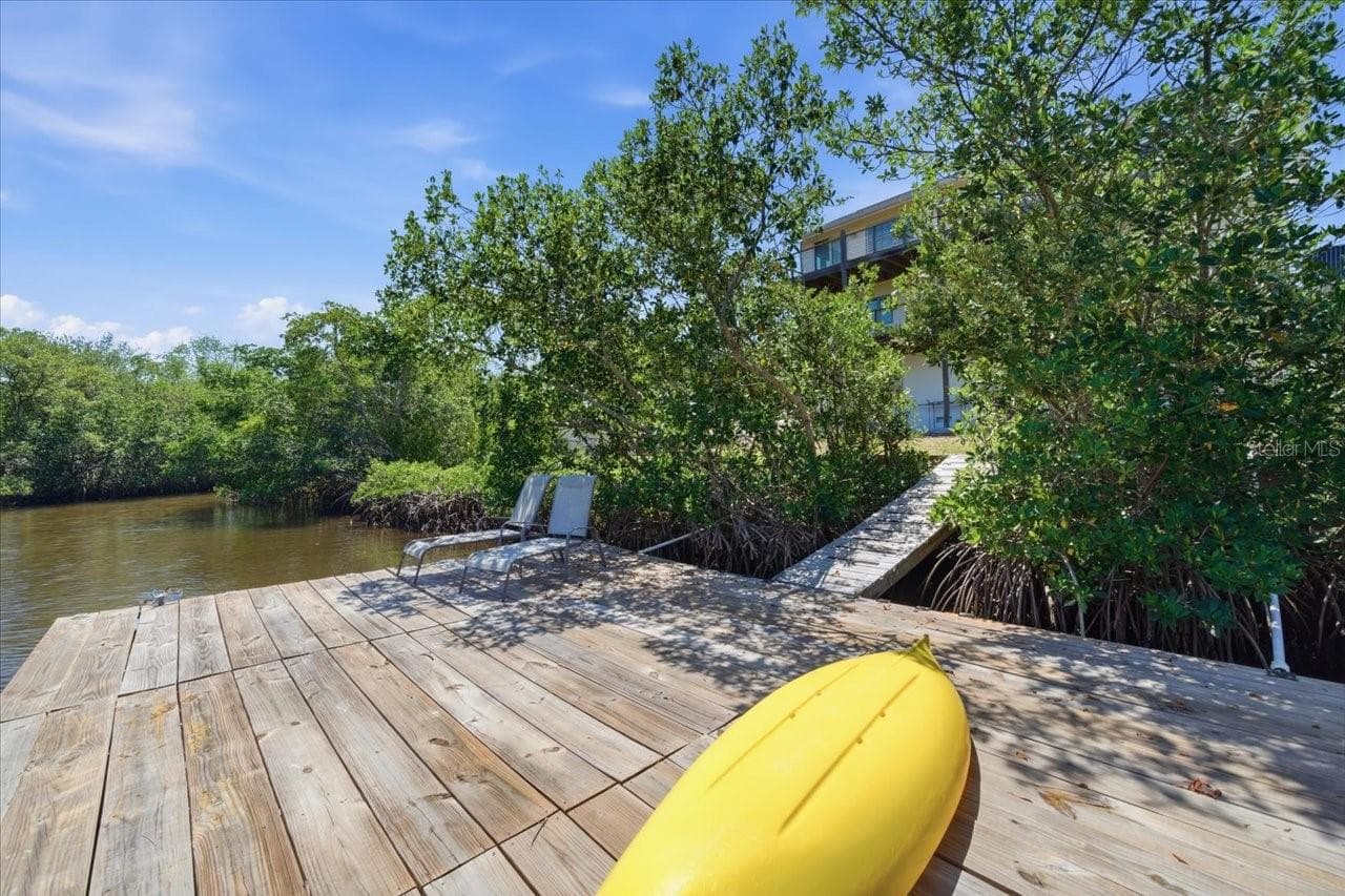 Single Family Residence at 1130 S FLORIDA AVE, TARPON SPRINGS, photo 87 of 97