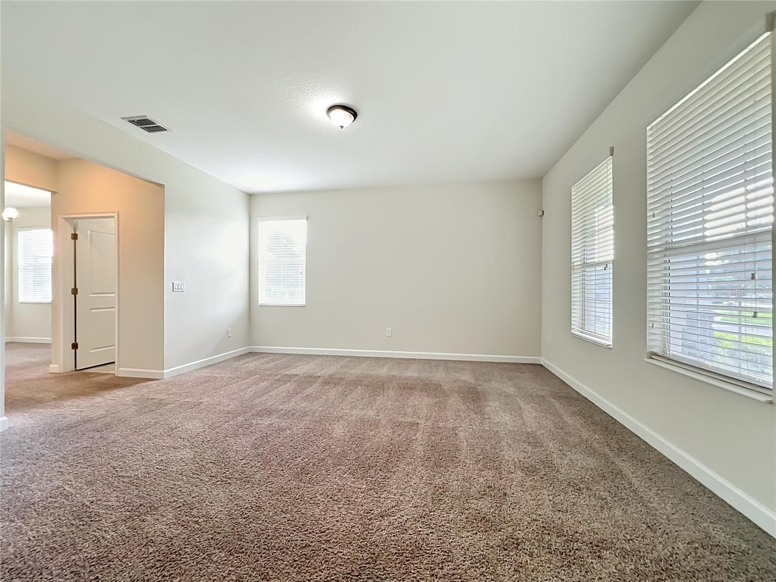 Single Family Residence at 11143 SYCAMORE WOODS DR, ORLANDO, photo 33 of 65