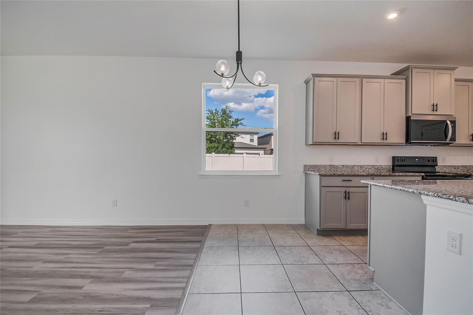 Single Family Residence at 5282 PAVIA DR, ST CLOUD, photo 15 of 52