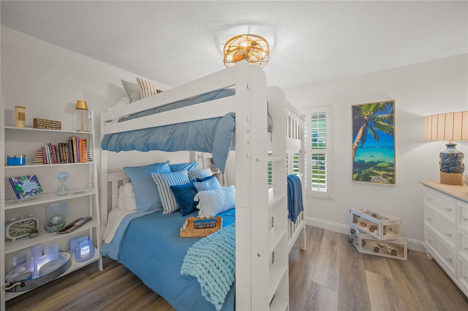 First floor bedroom - 791 BROADWAY ST, LONGBOAT KEY
