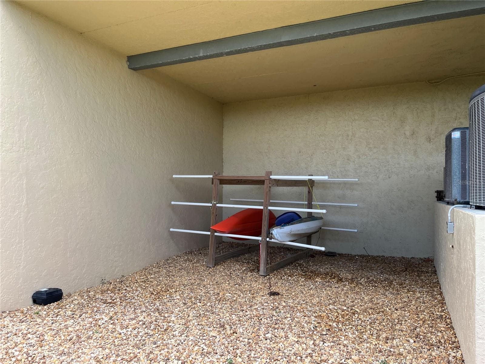 Kayak Storage - 101 N MARION CT #213, PUNTA GORDA