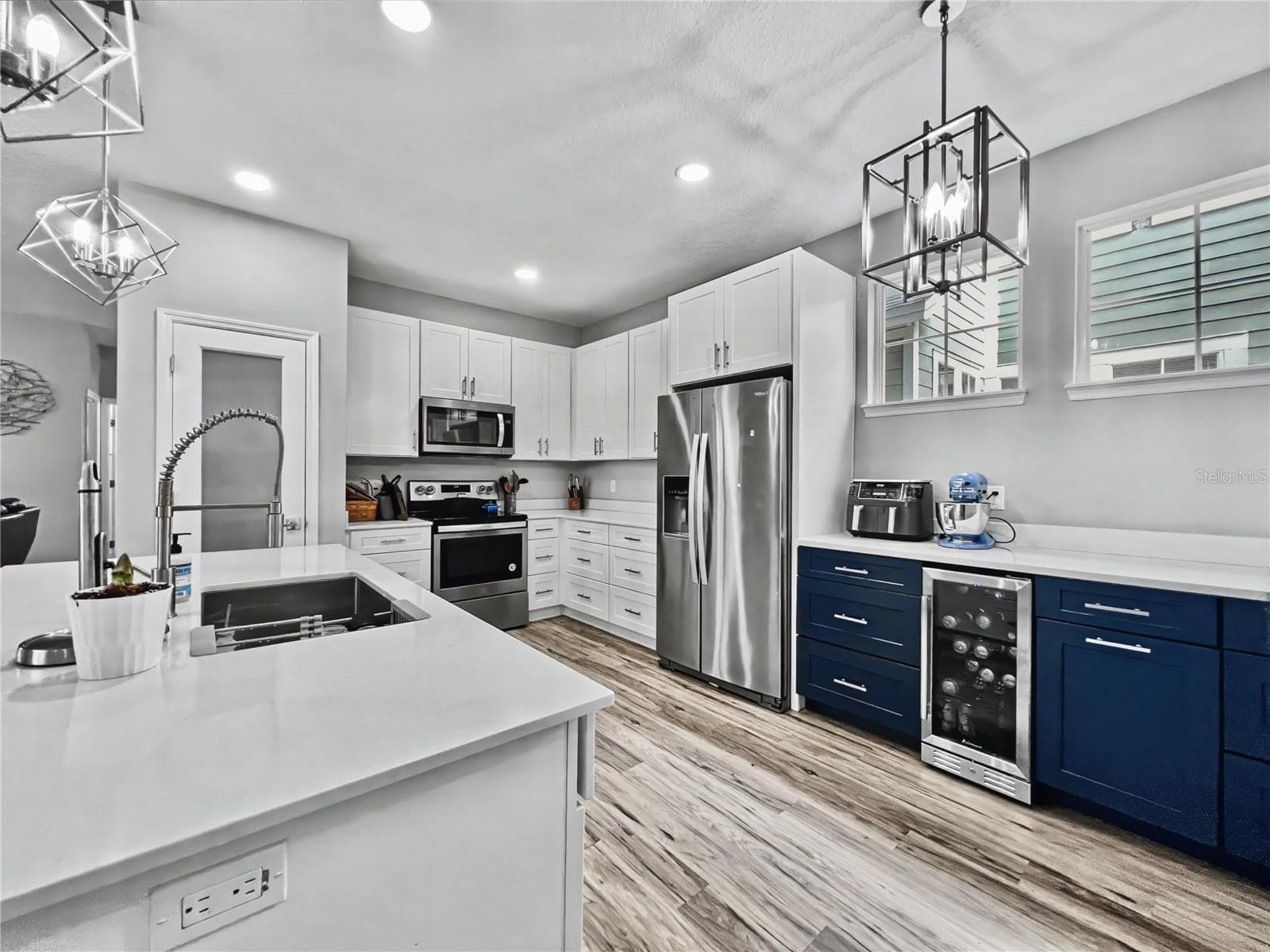 Single Family Residence at 839 LAKE EVALYN DR, CELEBRATION, photo 10 of 33