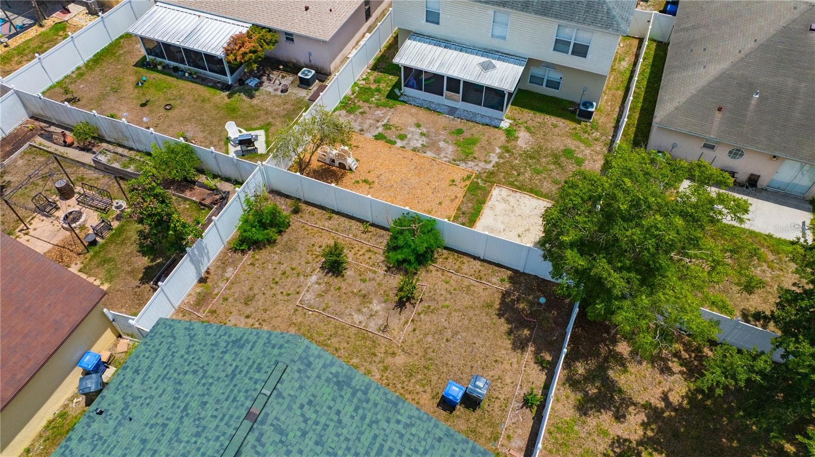 Single Family Residence at 6923 WATERBROOK CT, GIBSONTON, photo 8 of 63