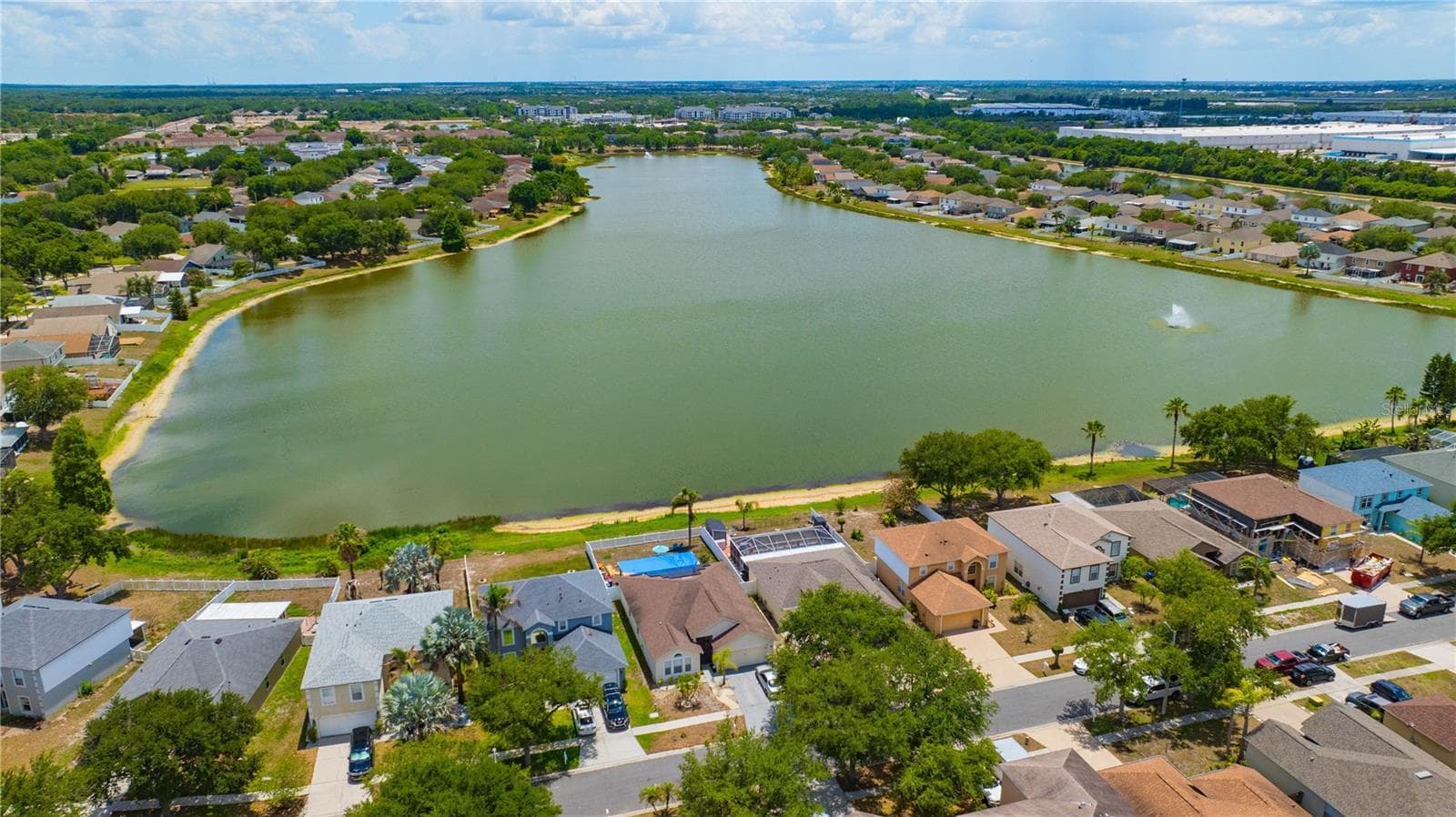 Single Family Residence at 6923 WATERBROOK CT, GIBSONTON, photo 14 of 63