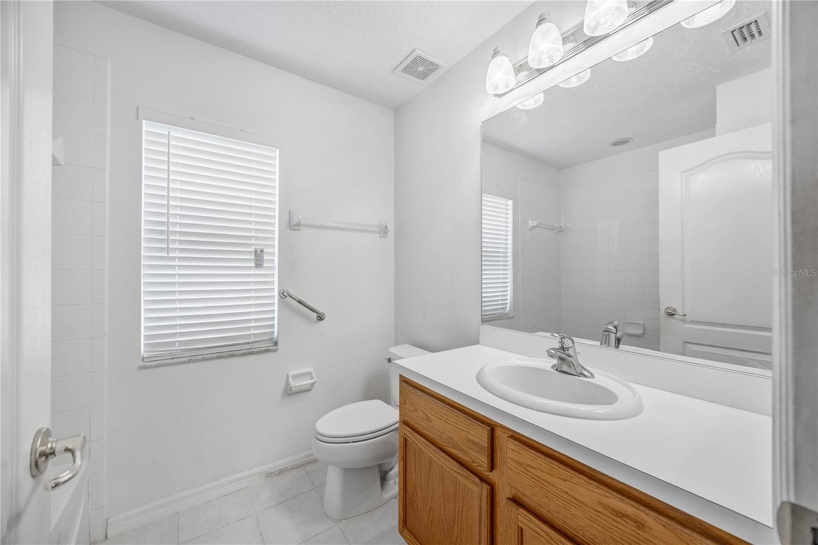 Single Family Residence at 6923 WATERBROOK CT, GIBSONTON, photo 30 of 63