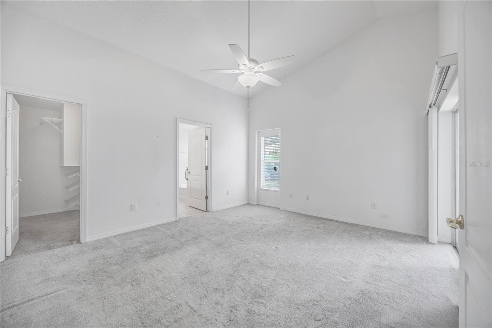 Single Family Residence at 6923 WATERBROOK CT, GIBSONTON, photo 35 of 63