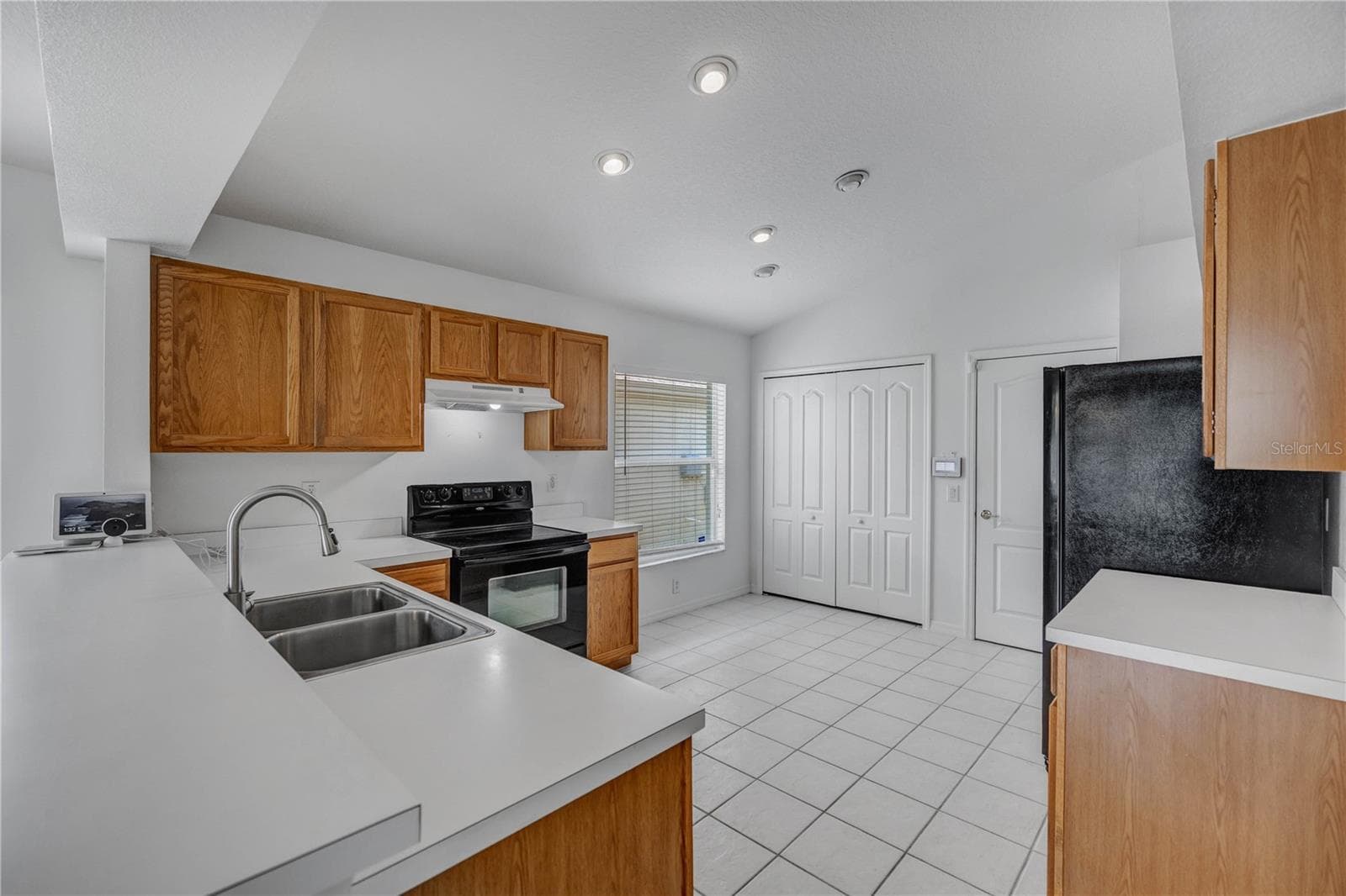 Single Family Residence at 6923 WATERBROOK CT, GIBSONTON, photo 53 of 63