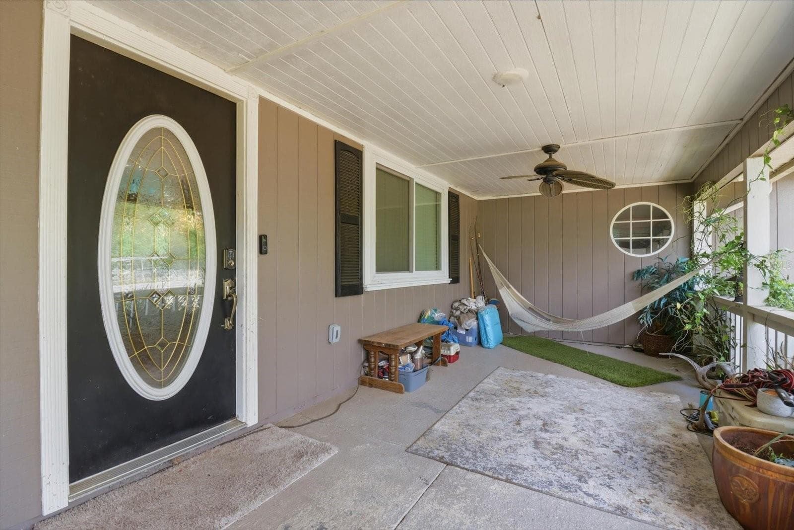 37x10 covered front porch - 8720 N TROJAN DR, CITRUS SPRINGS
