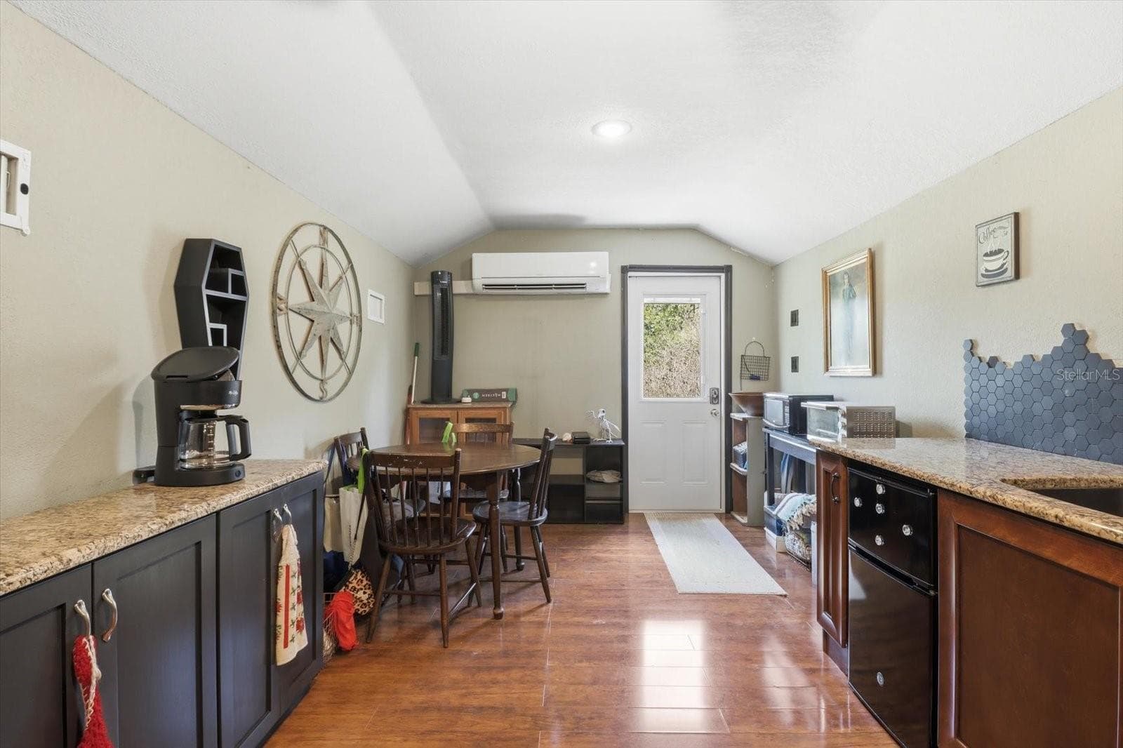 MIL Suite - 8720 N TROJAN DR, CITRUS SPRINGS
