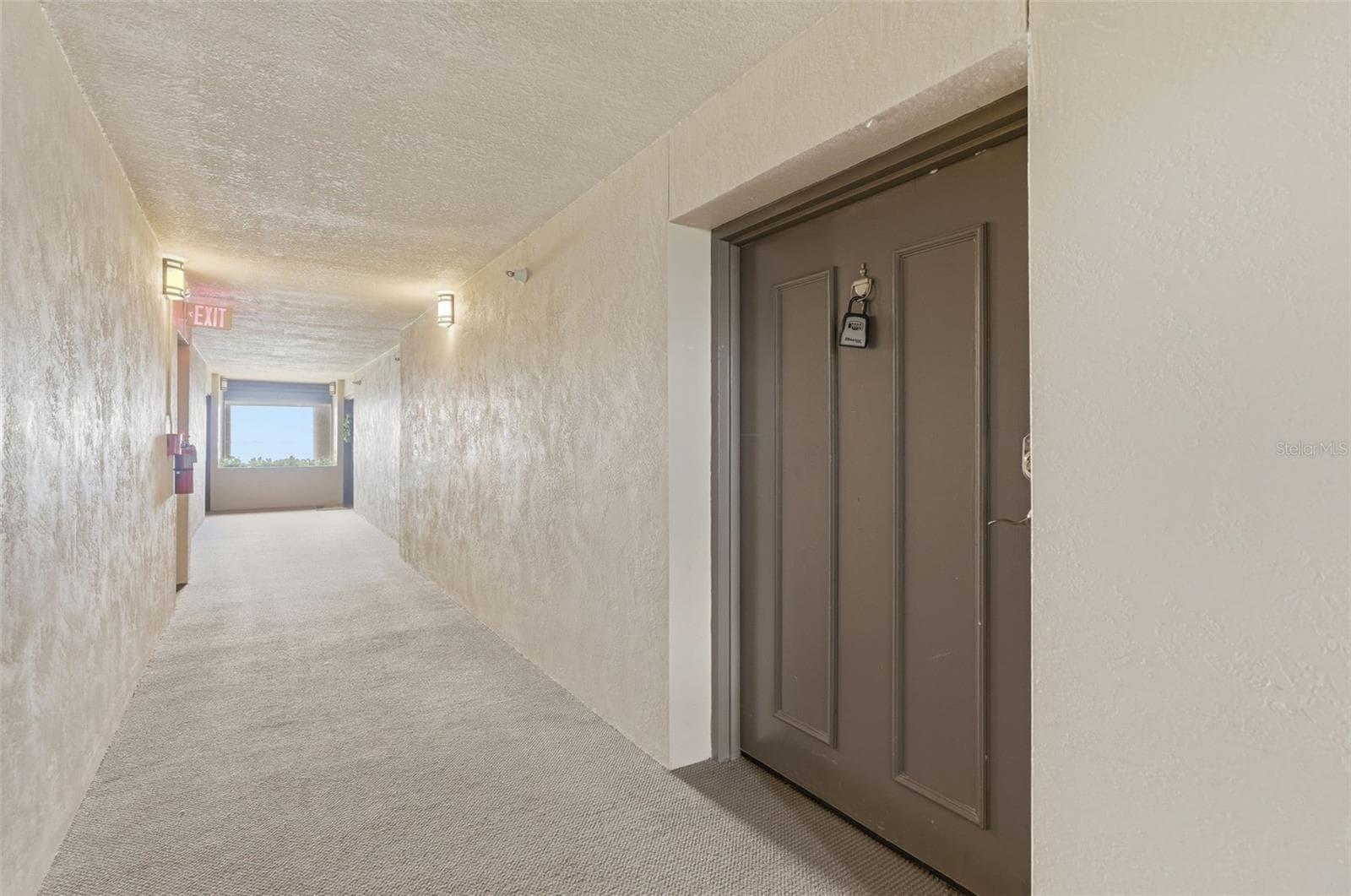 Condominium at 2413 BAYSHORE BLVD #1004, TAMPA, photo 7 of 50