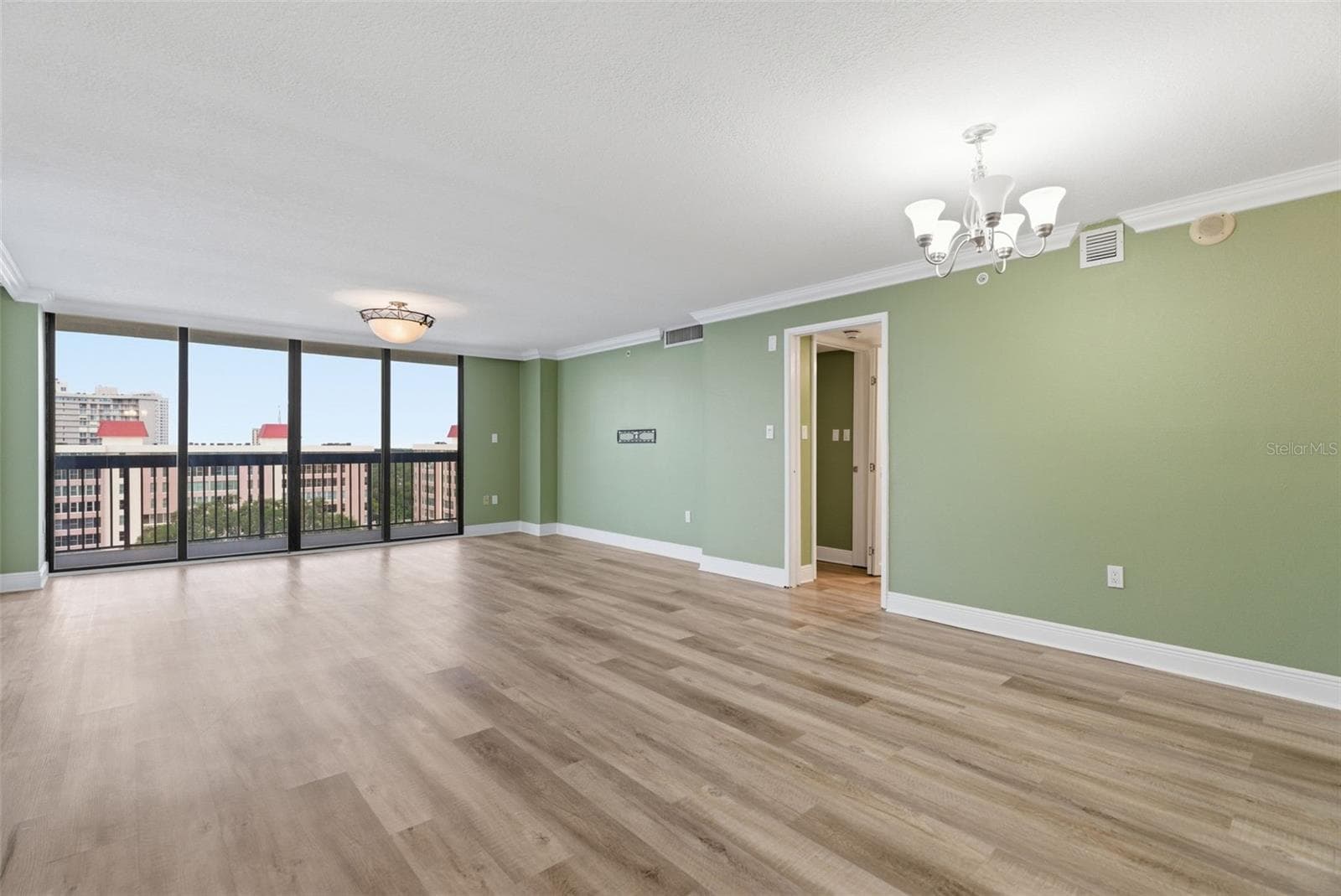 Condominium at 2413 BAYSHORE BLVD #1004, TAMPA, photo 19 of 50