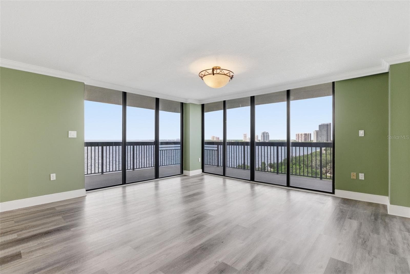 Condominium at 2413 BAYSHORE BLVD #1004, TAMPA, photo 20 of 50