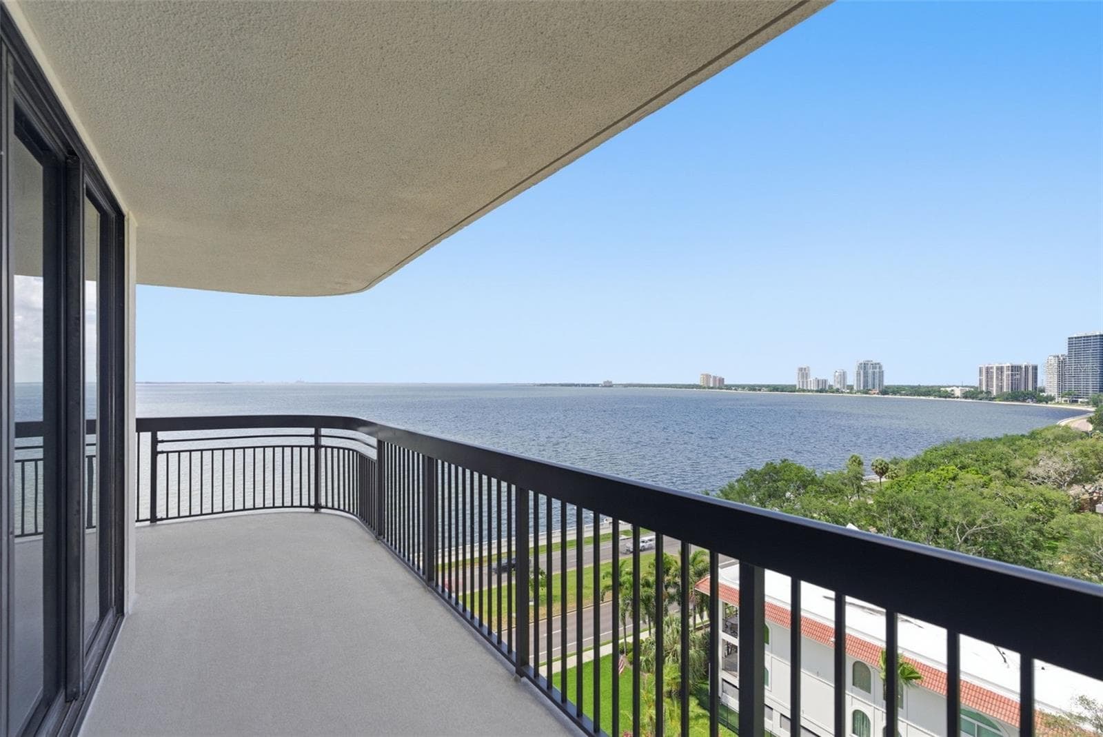 Condominium at 2413 BAYSHORE BLVD #1004, TAMPA, photo 26 of 50