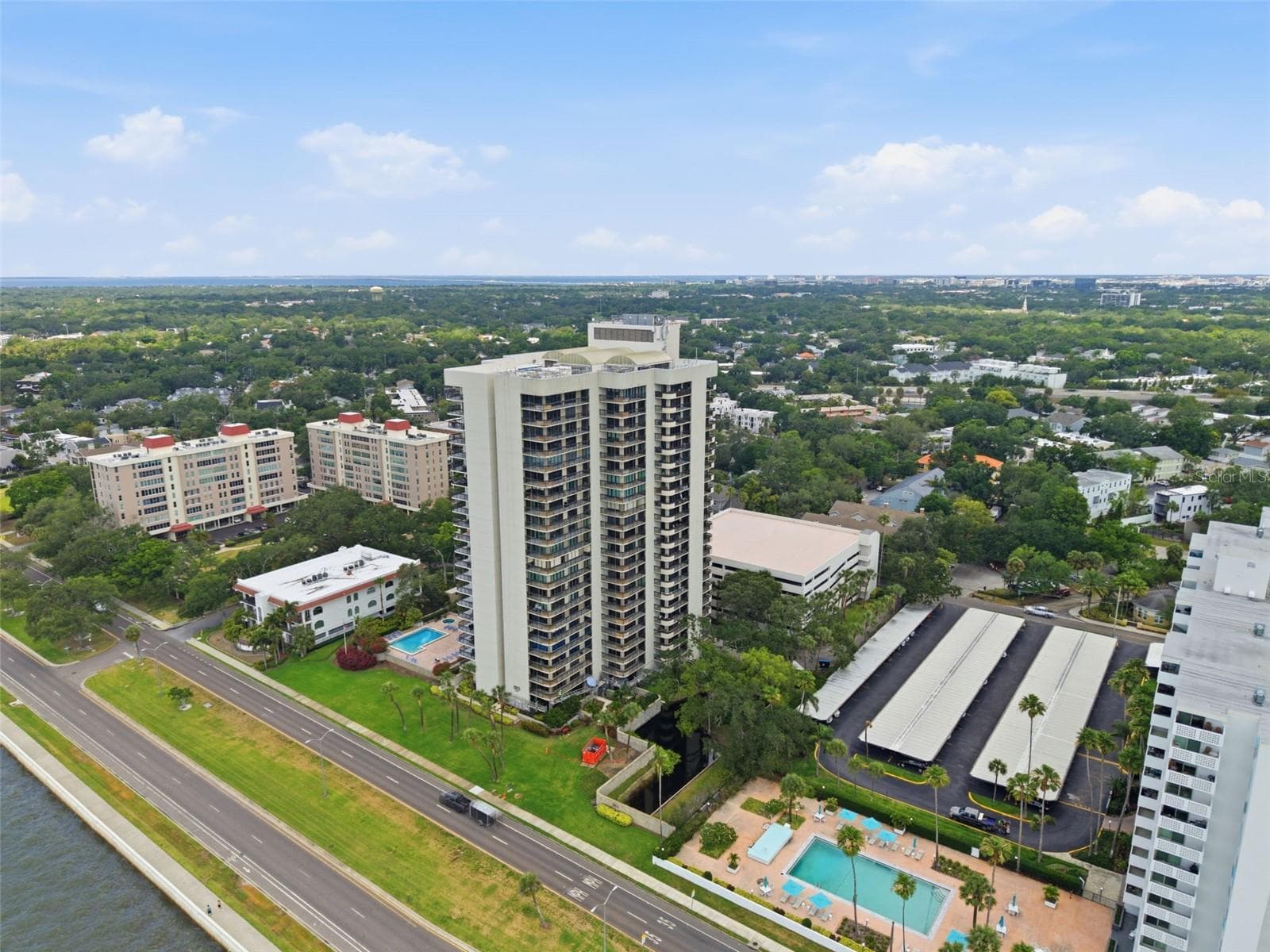Condominium at 2413 BAYSHORE BLVD #1004, TAMPA, photo 47 of 50