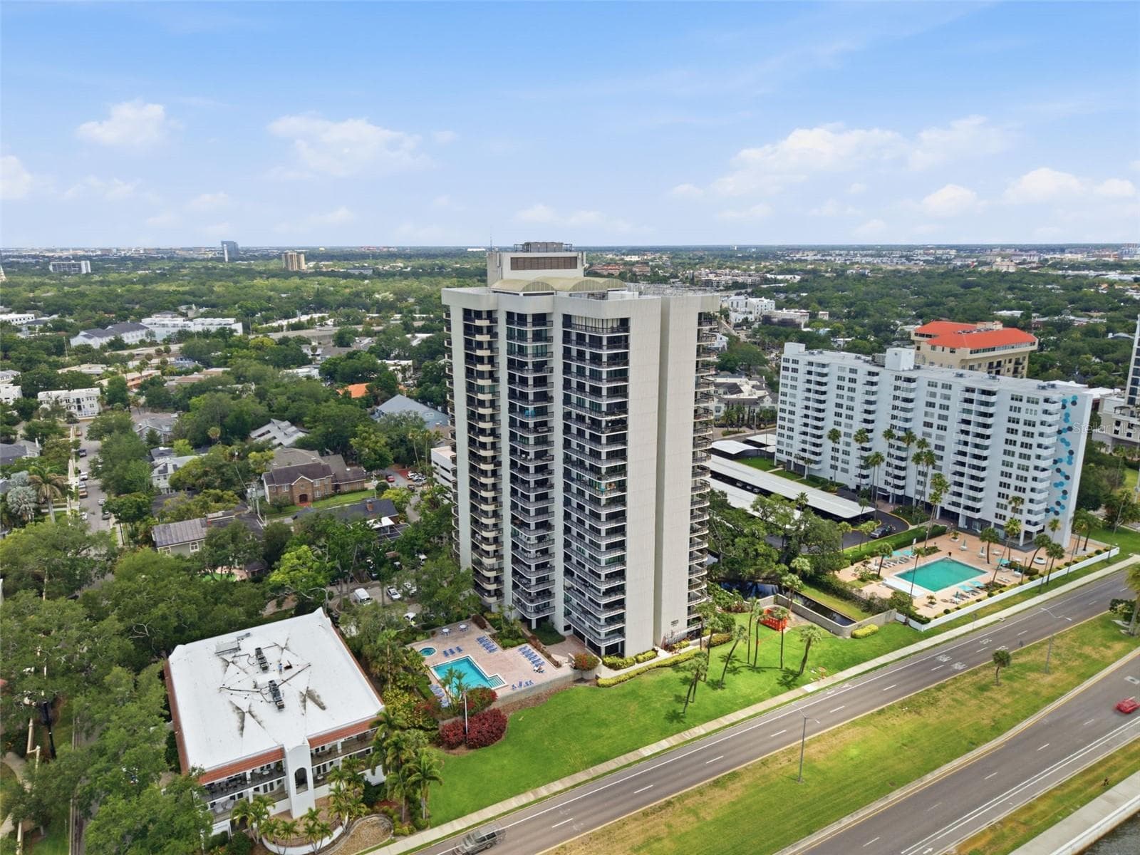Condominium at 2413 BAYSHORE BLVD #1004, TAMPA, photo 48 of 50