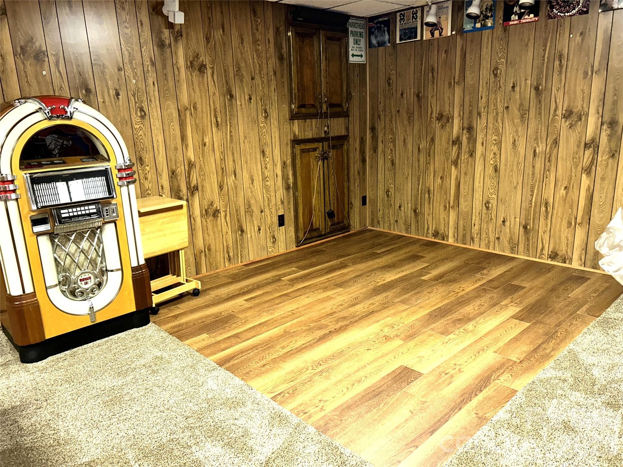 Rec Room + Dance floor - 900 Courtney Court SE, Concord