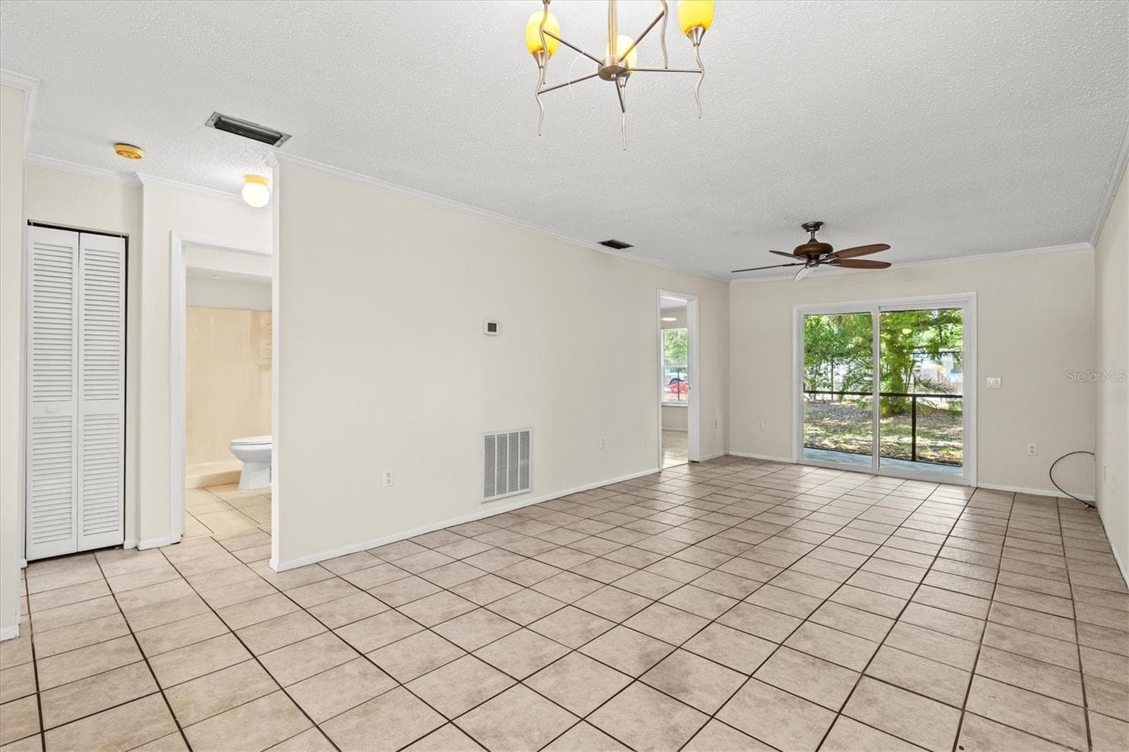Condominium at 4631 SUMMERWIND DR #16, SARASOTA, photo 11 of 44