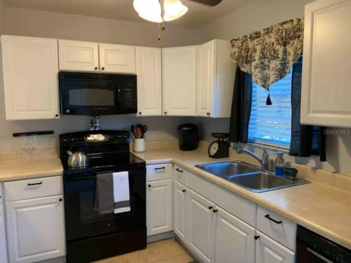 Condominium at 1144 VILLA LN #100, APOPKA, photo 7 of 34