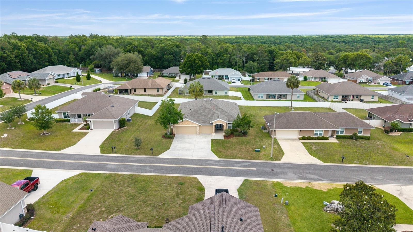 nice subdivision - 915 SE 69TH AVE, OCALA