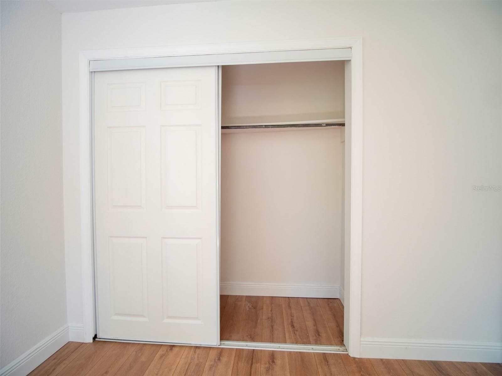 Single Family Residence at 1408 6TH ST NW, LIVE OAK, photo 13 of 24