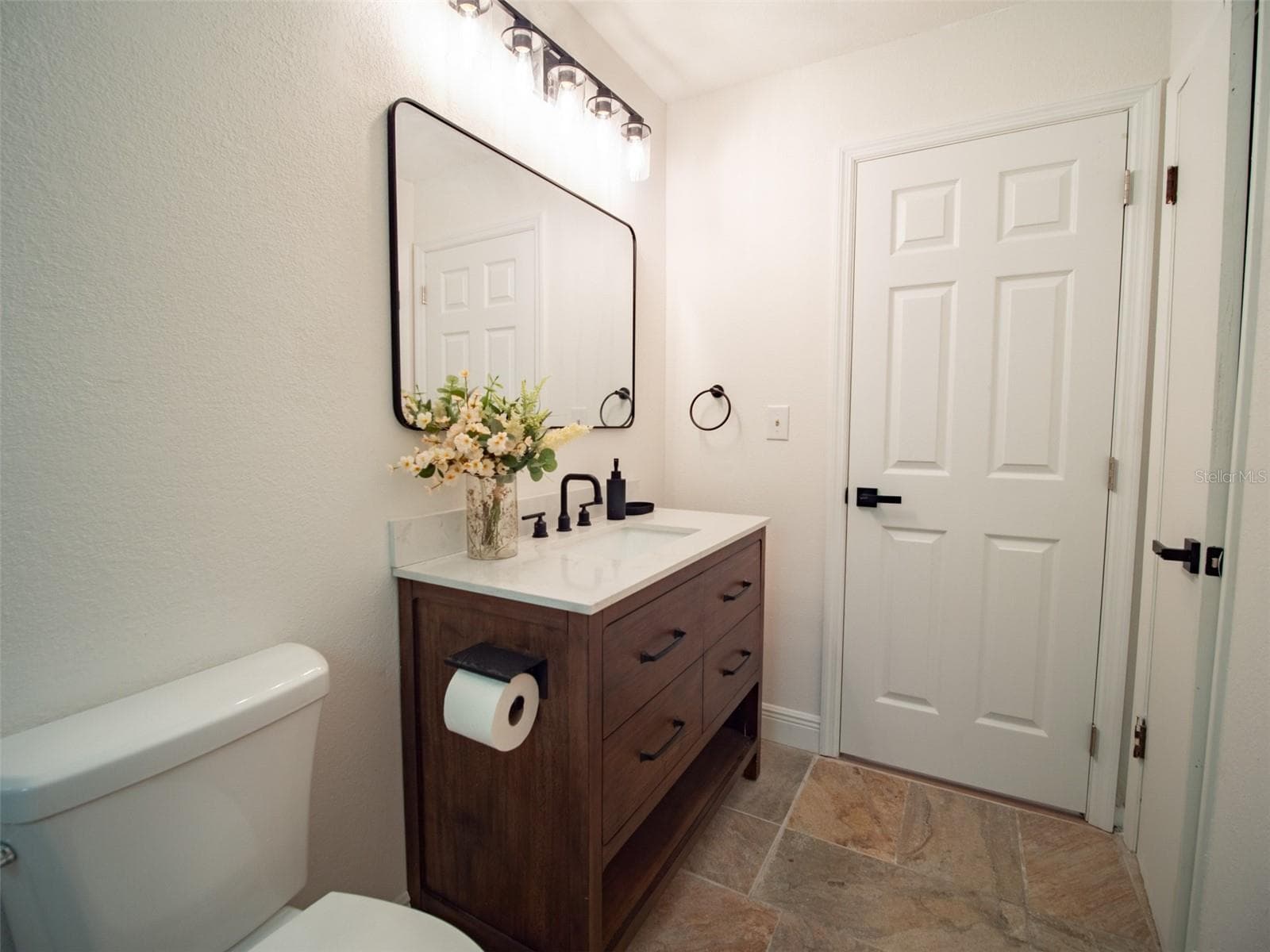 Single Family Residence at 1408 6TH ST NW, LIVE OAK, photo 18 of 24