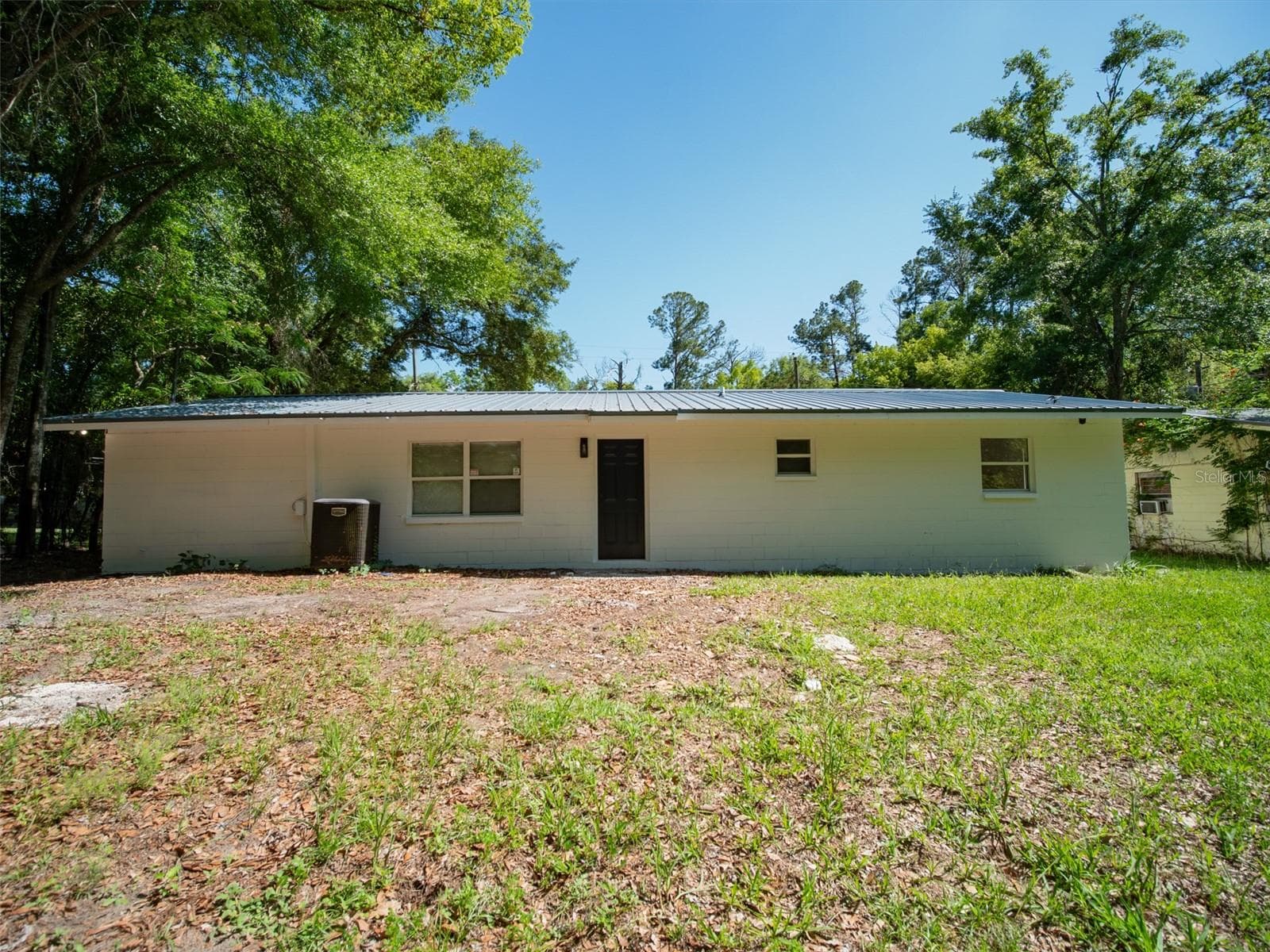 Single Family Residence at 1408 6TH ST NW, LIVE OAK, photo 23 of 24
