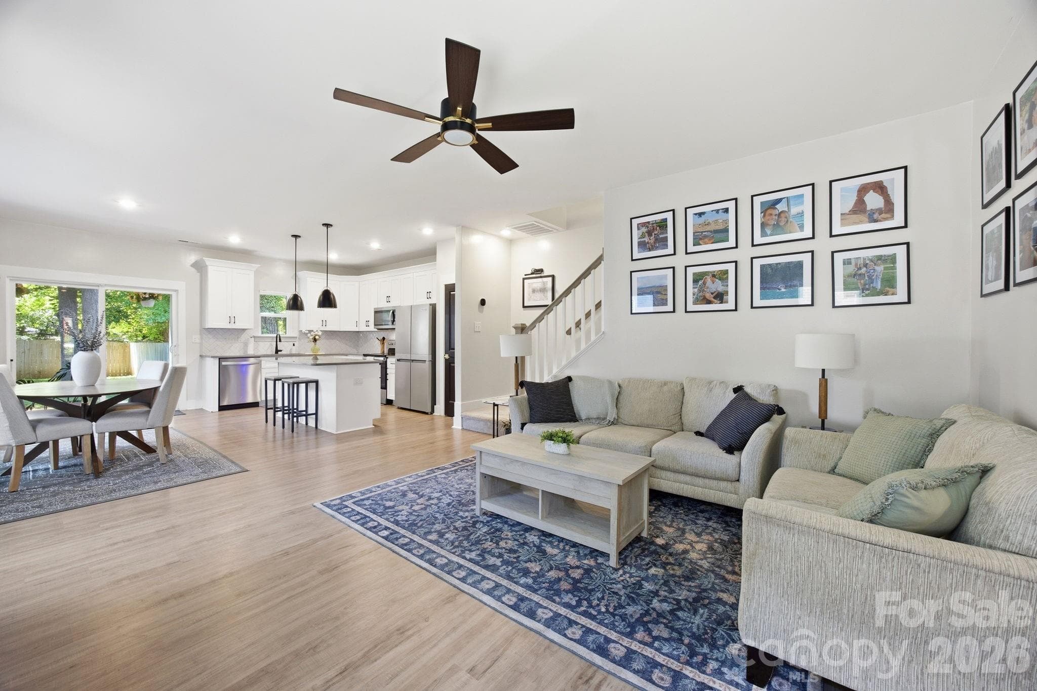 Single Family Residence at Charlotte, photo 3 of 37