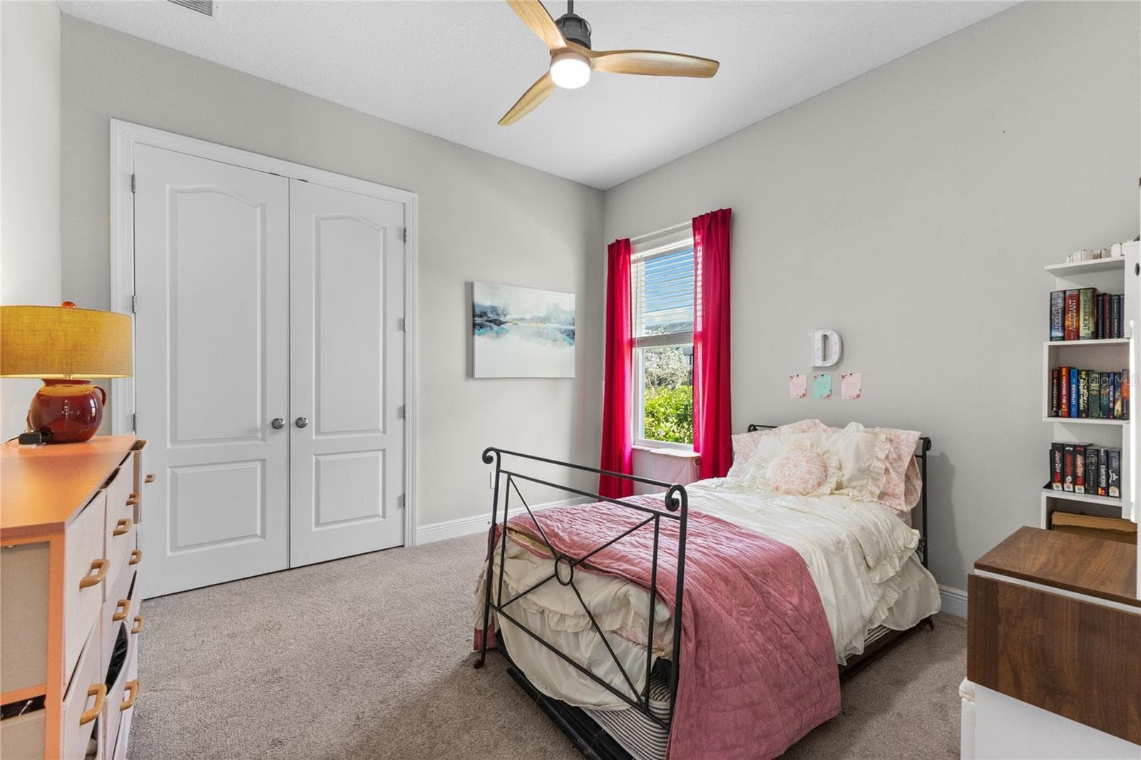 Comfortable Secondary Bedroom - 4645 ANTRIM DR, SARASOTA