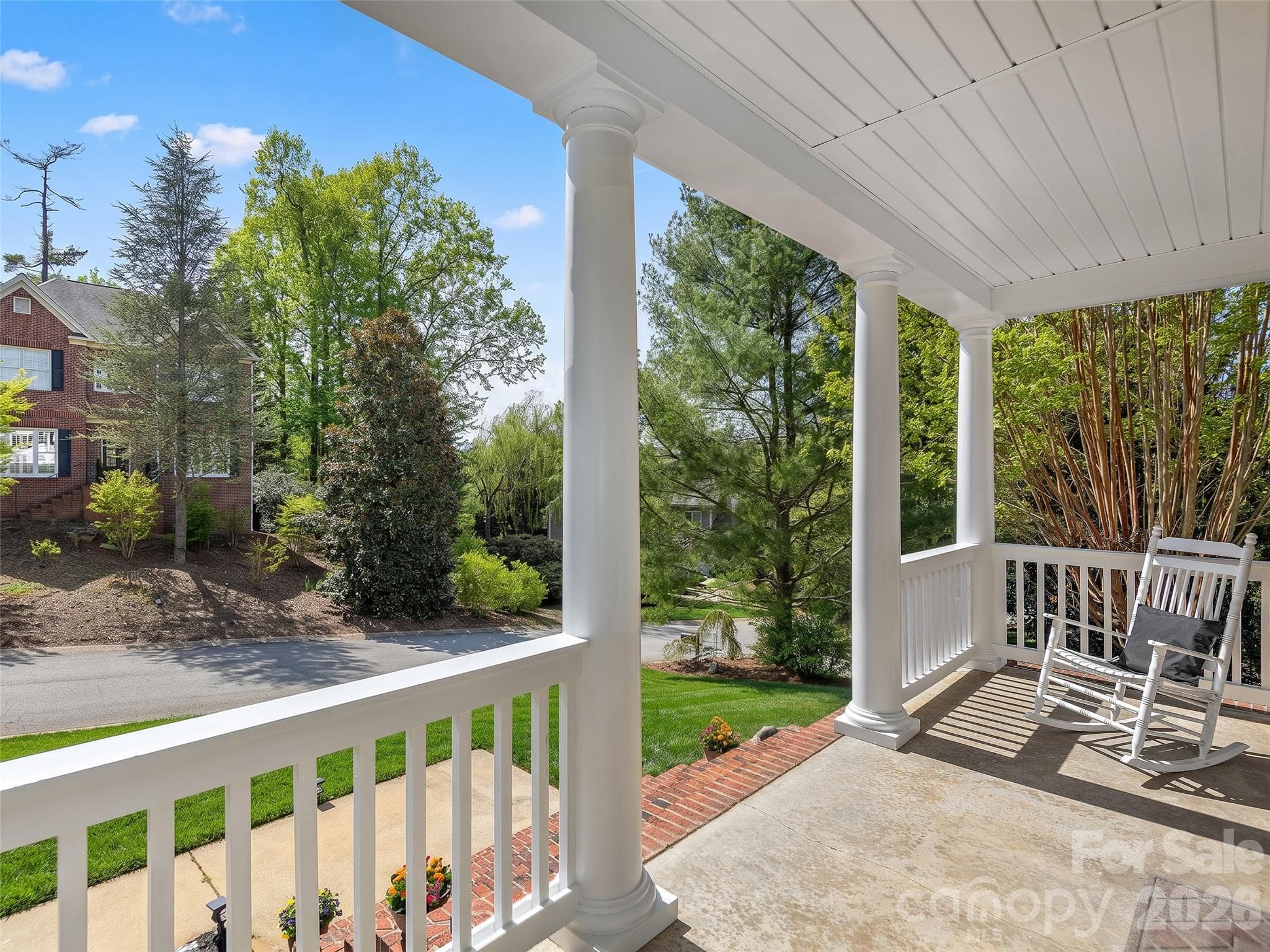 Single Family Residence at 21 Dianthus Drive, Asheville, photo 5 of 48