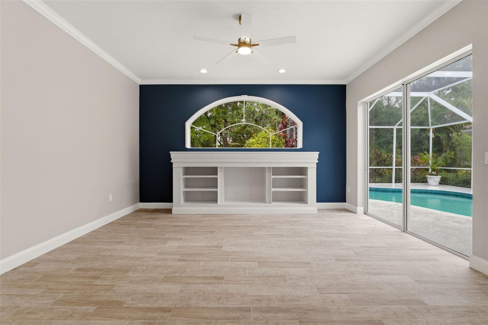 Single Family Residence at 507 CHEVAL DR, VENICE, photo 6 of 24