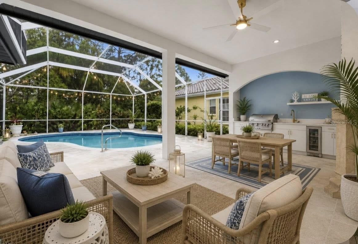 Single Family Residence at 507 CHEVAL DR, VENICE, photo 19 of 24