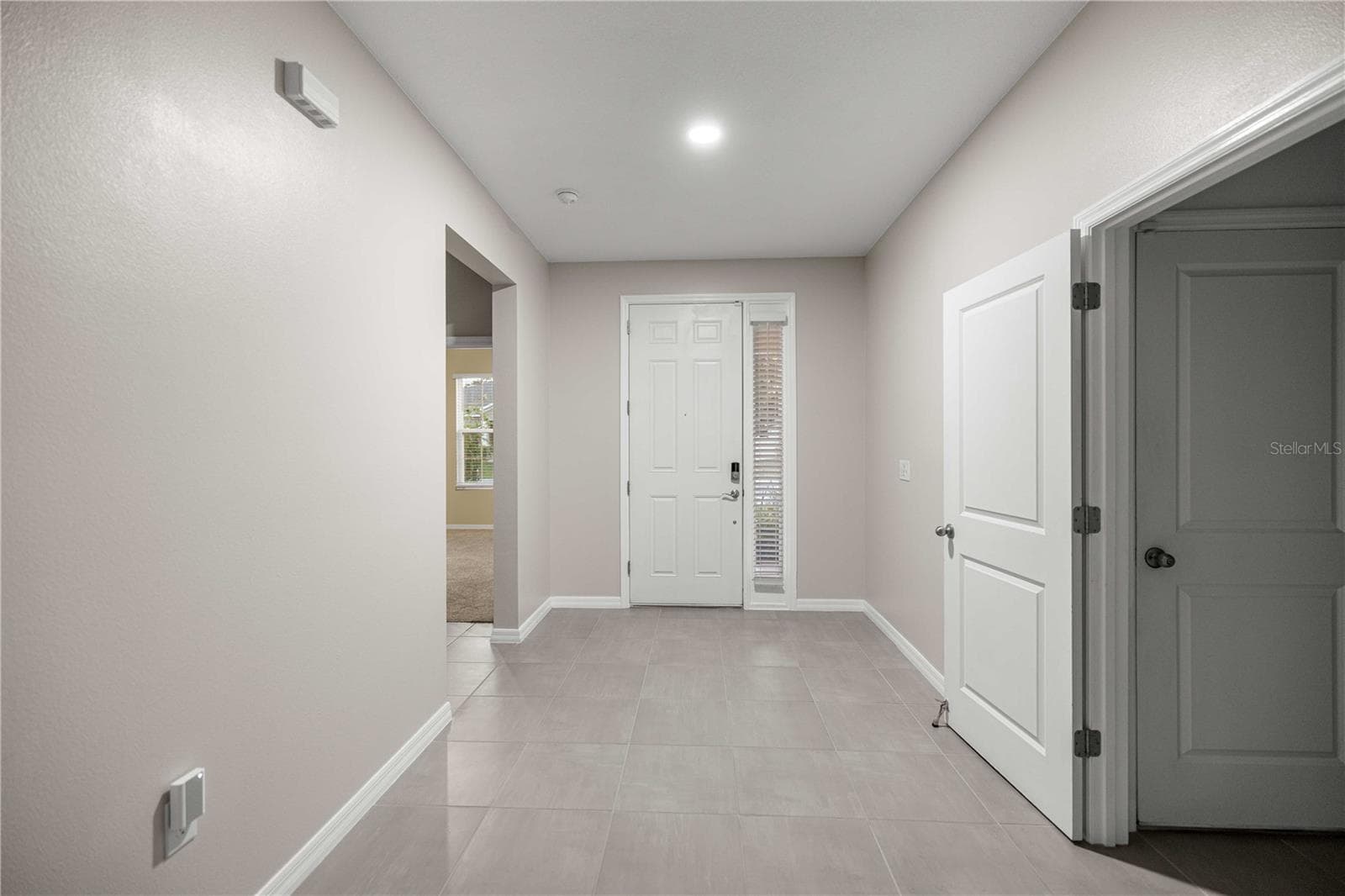 Single Family Residence at 1927 NE 50TH CT, OCALA, photo 6 of 44